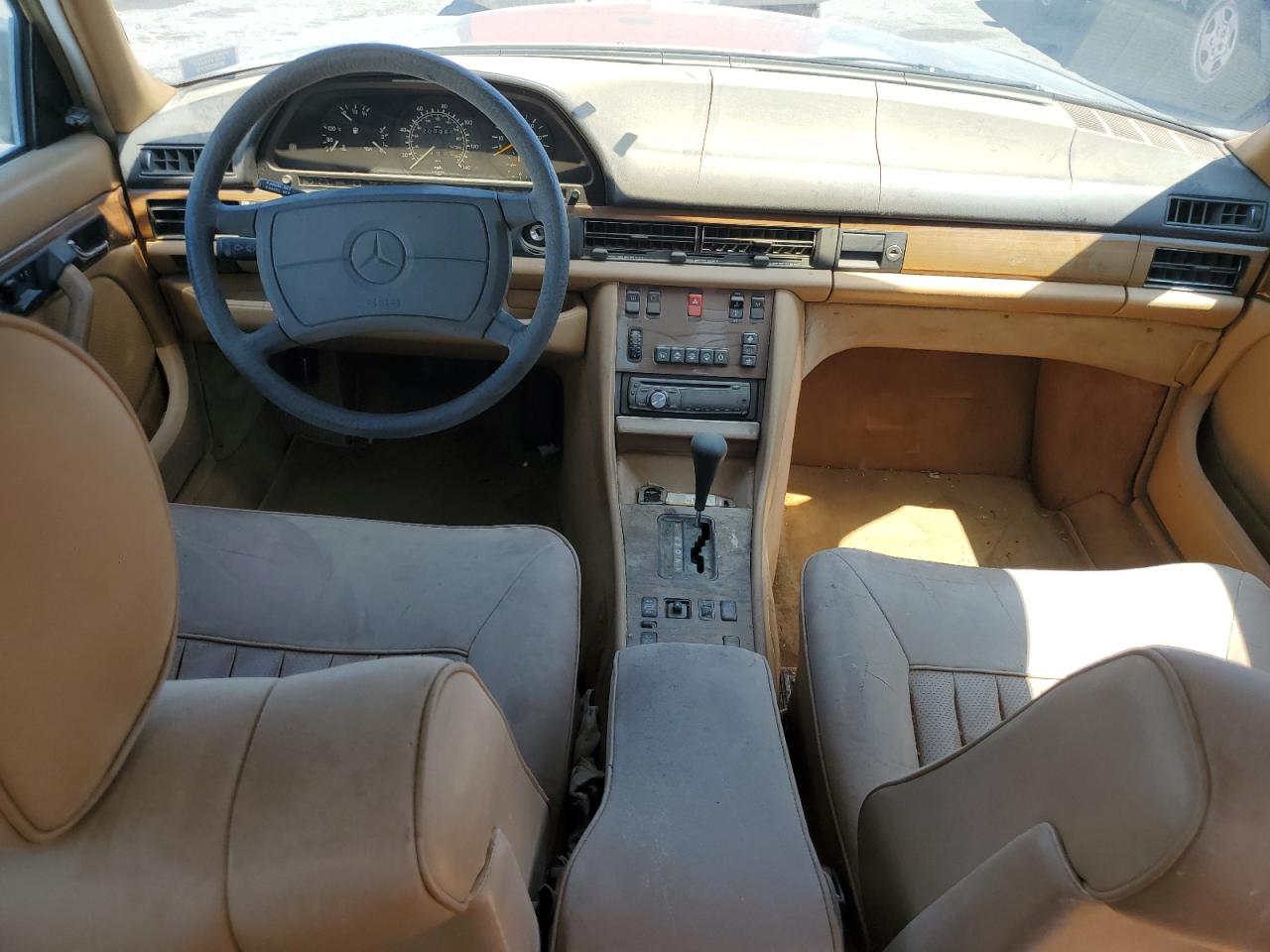 1986 Mercedes-benz 300 Sdl Gold vin: WDBCB25D8GA238874