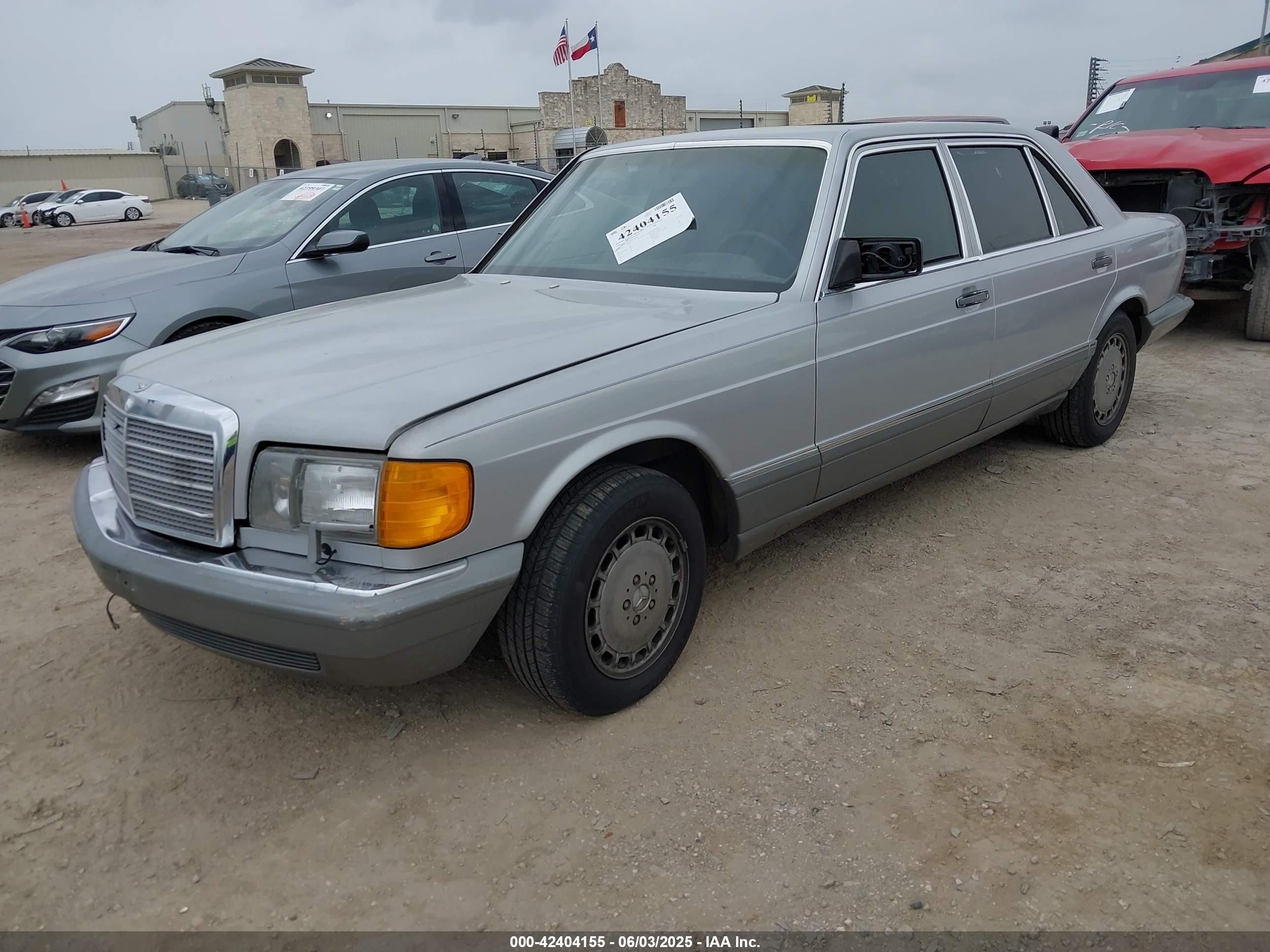 1986 Mercedes-benz 300 Sdl Silver vin: WDBCB25D9GA238866