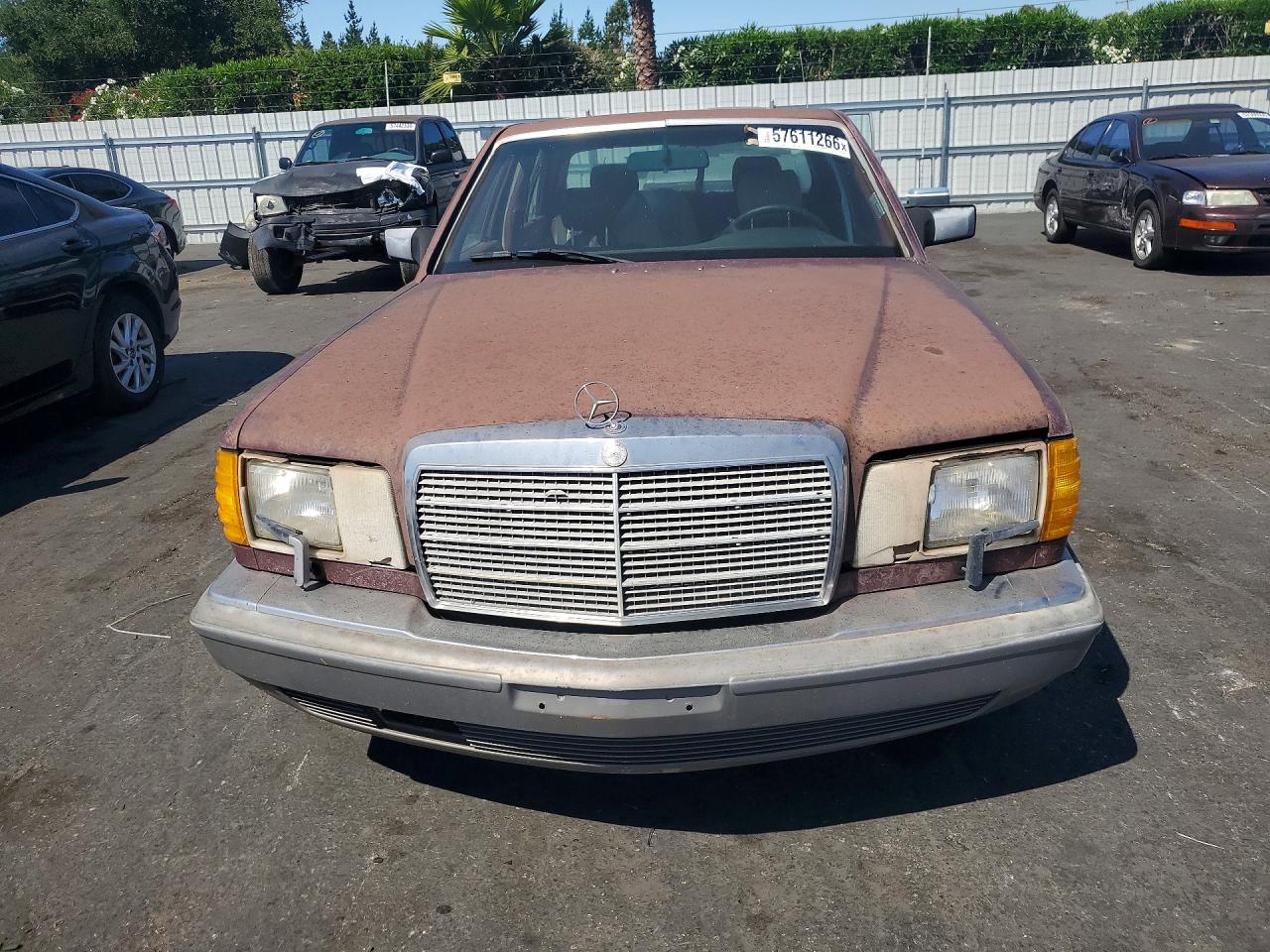 1986 Mercedes-benz 300 Sdl Maroon vin: WDBCB25D9GA277263