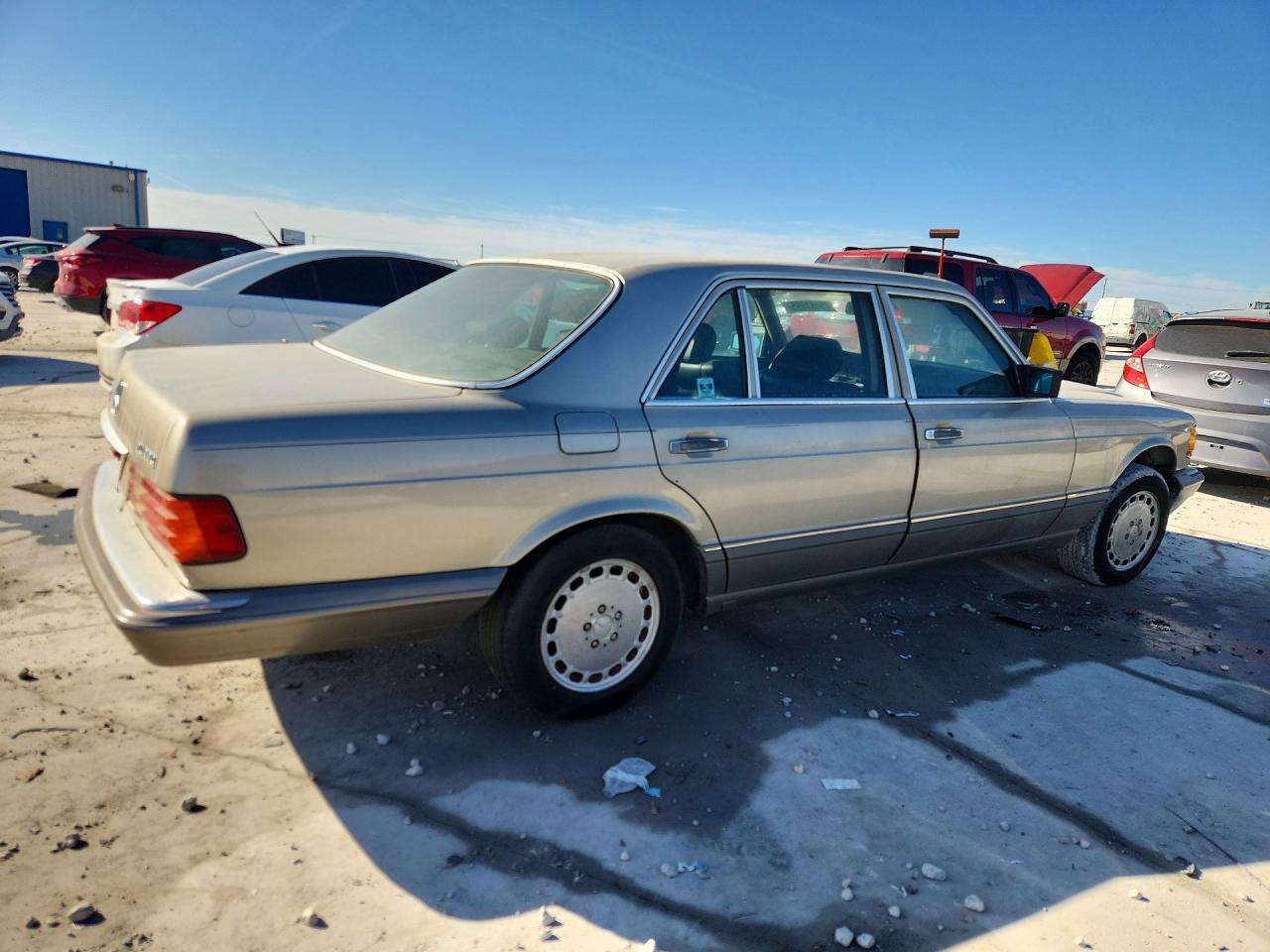1986 Mercedes Benz 300 Sdl Beige vin: WDBCB25DXGA240741