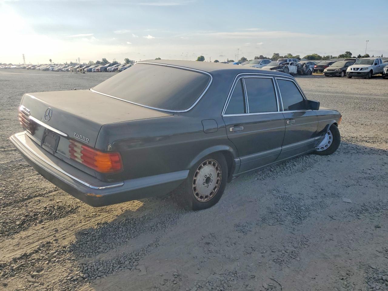 1990 Mercedes-benz 350 Sdl Charcoal vin: WDBCB35D5LA559528
