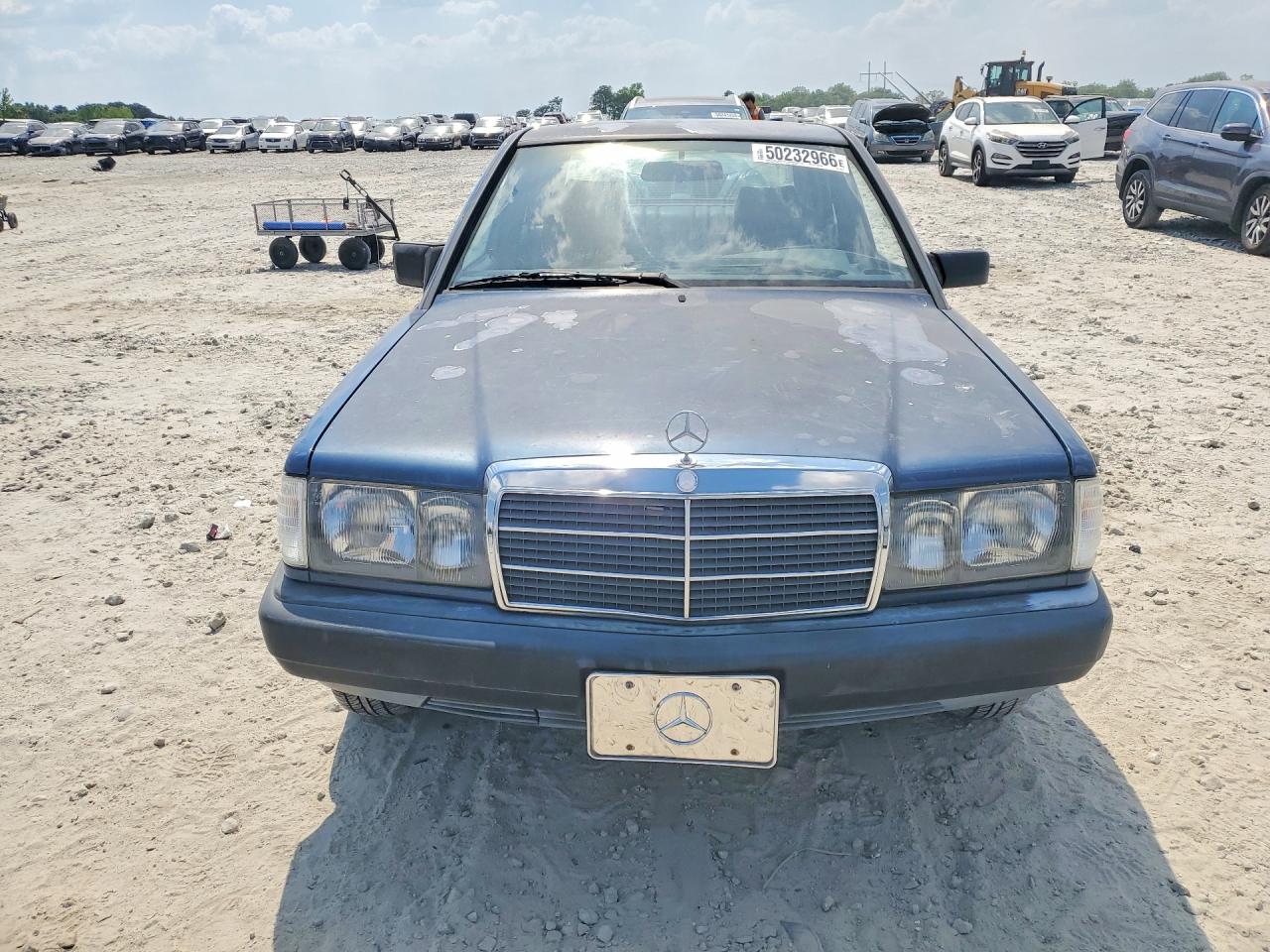 1985 Mercedes-benz 190 E 2.3 Blue vin: WDBDA24C2FF062499