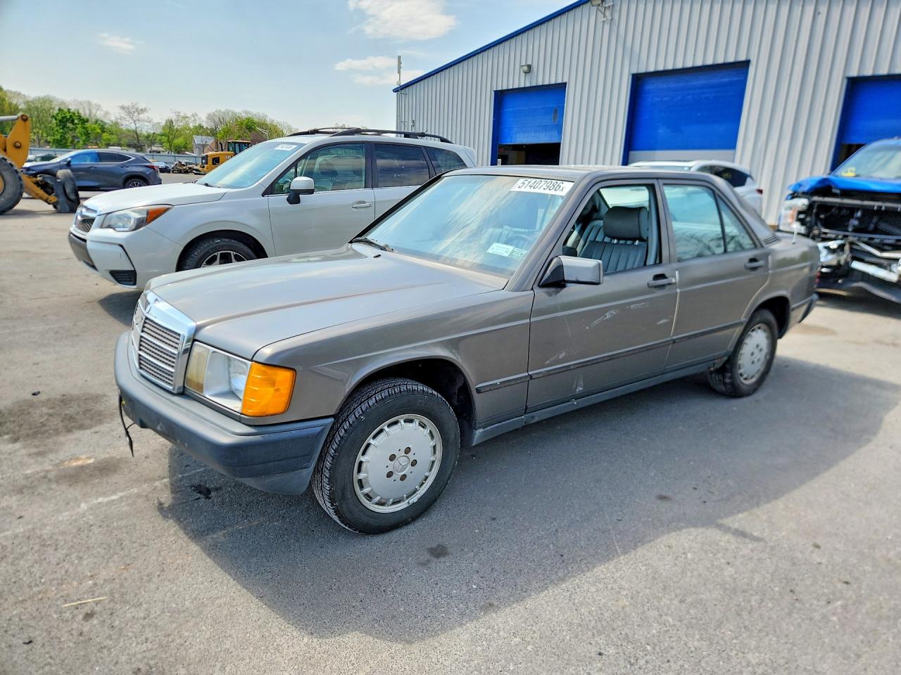 1985 Mercedes-benz 190 E 2.3 Серый vin: WDBDA24C7FF065298