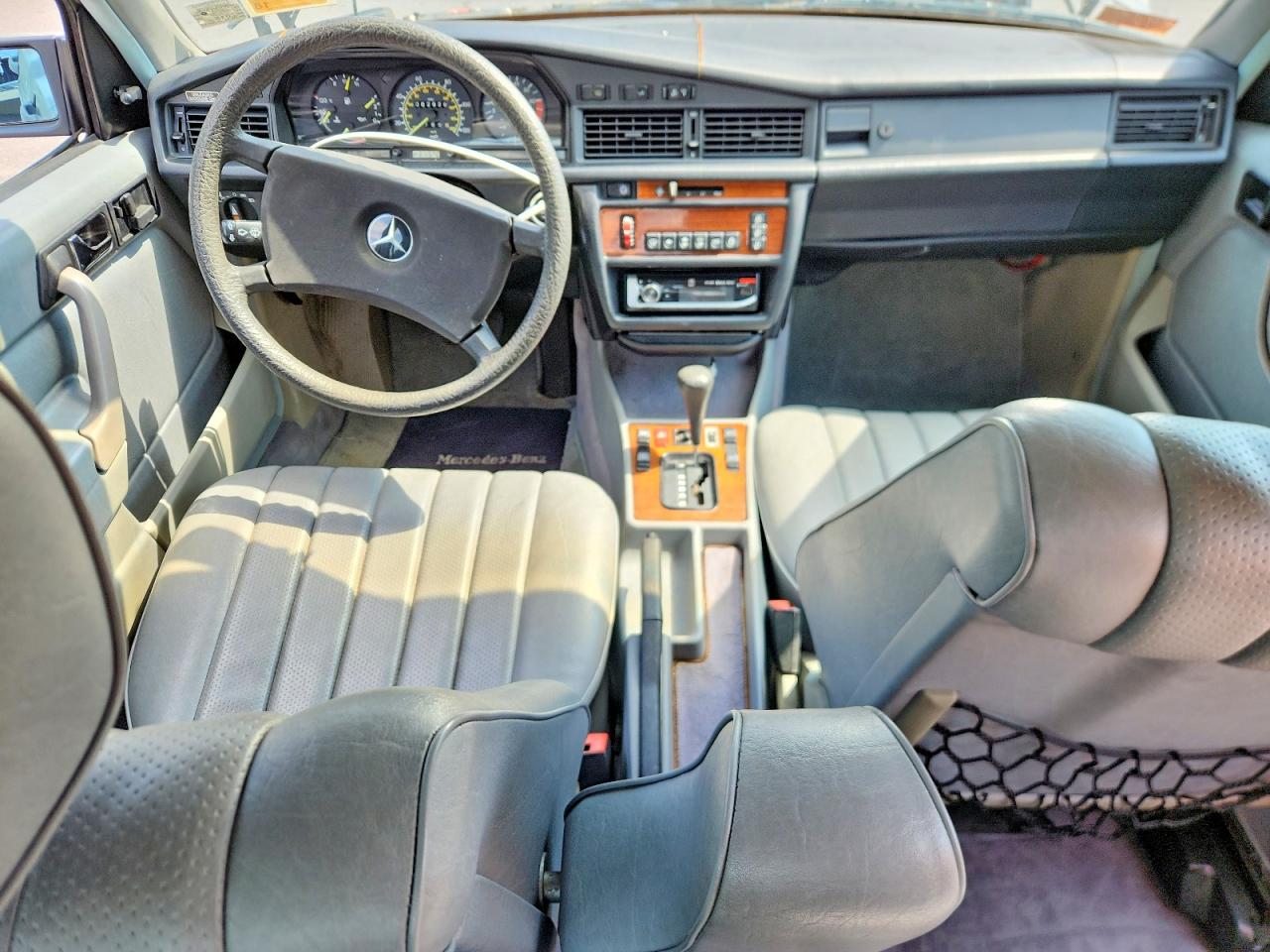 1985 Mercedes-benz 190 E 2.3 Gray vin: WDBDA24C7FF065298