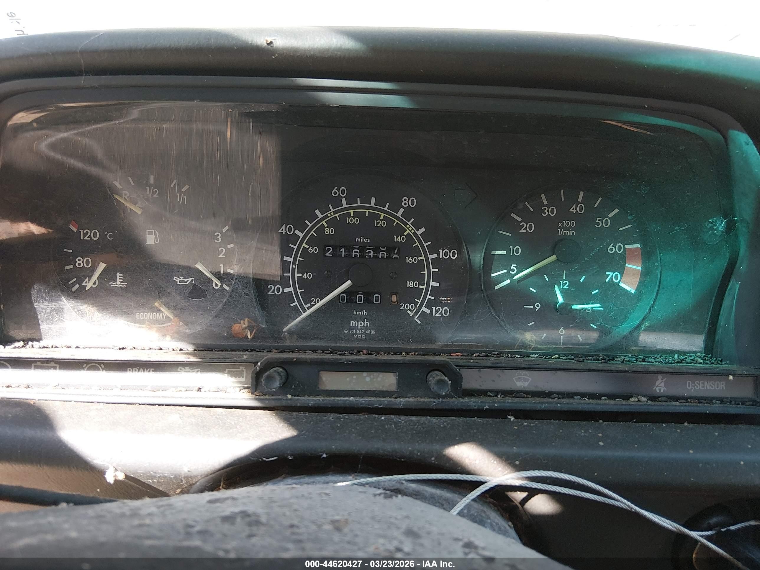 1985 Mercedes-benz 190 E 2.3 Gray vin: WDBDA24C7FF090220