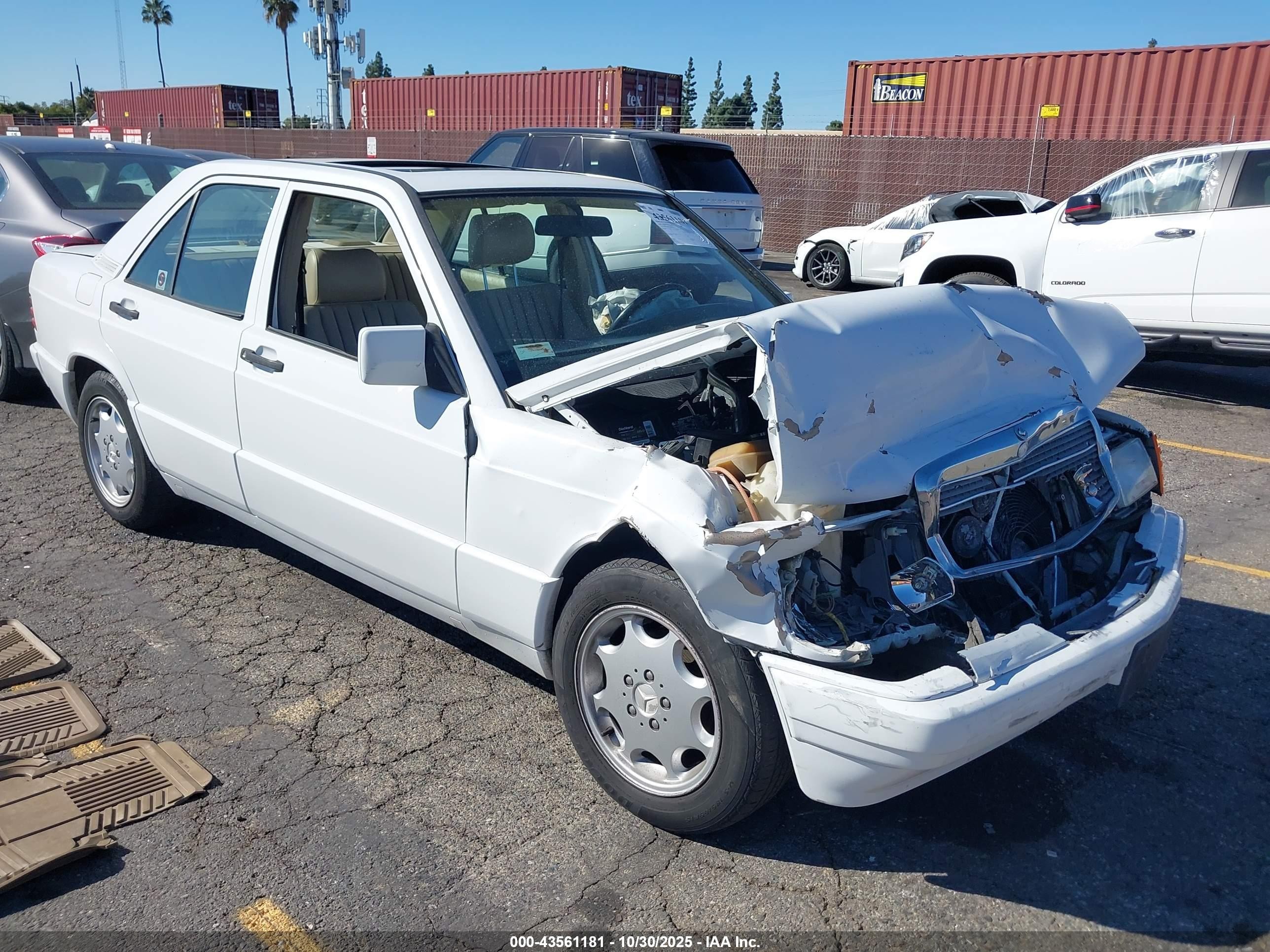 1991 Mercedes-benz 190 E 2.3 White vin: WDBDA28D1MF829050