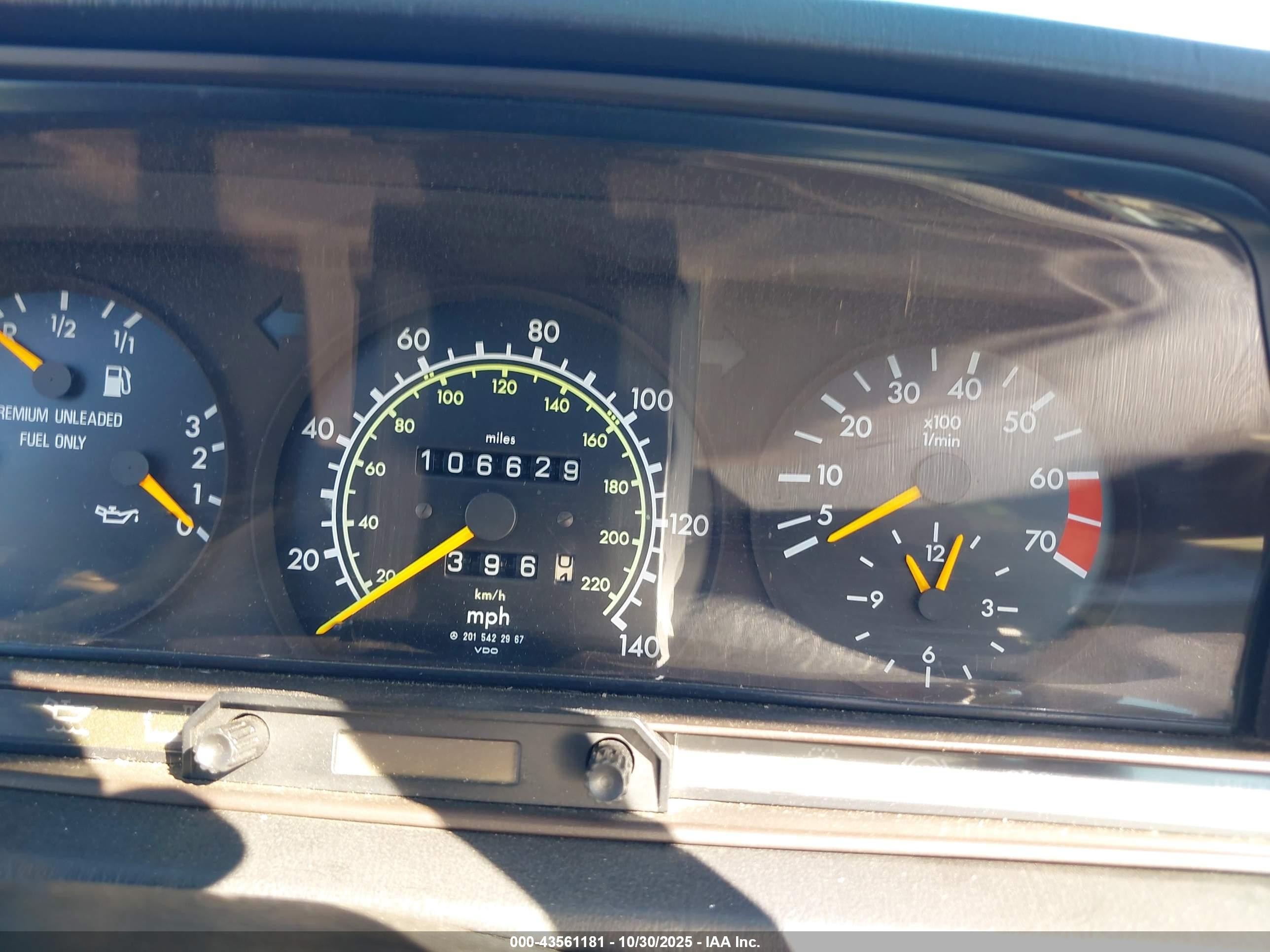 1991 Mercedes-benz 190 E 2.3 White vin: WDBDA28D1MF829050