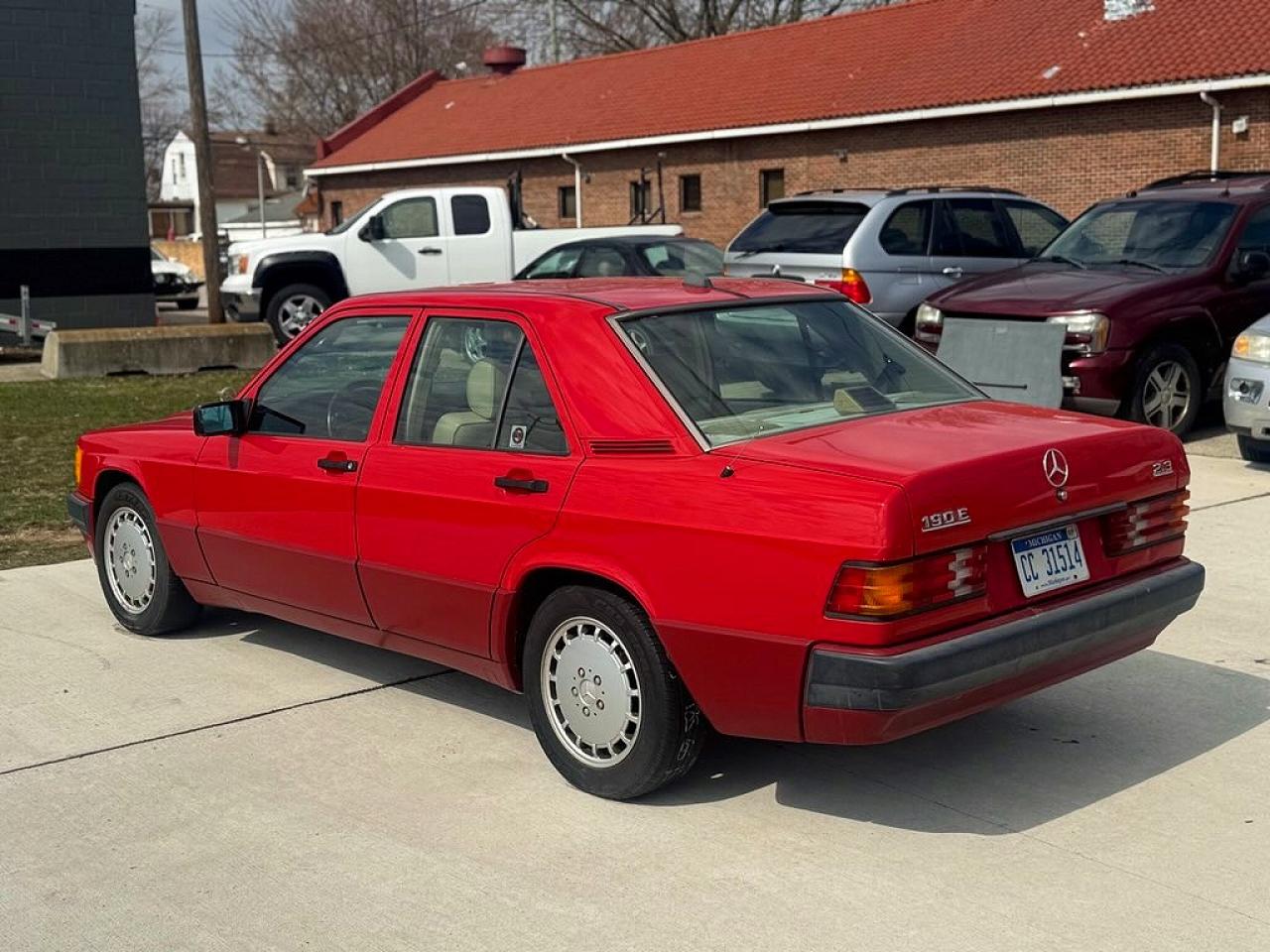 1991 Mercedes-benz 190 E 2.3 Red vin: WDBDA28D3MF816204