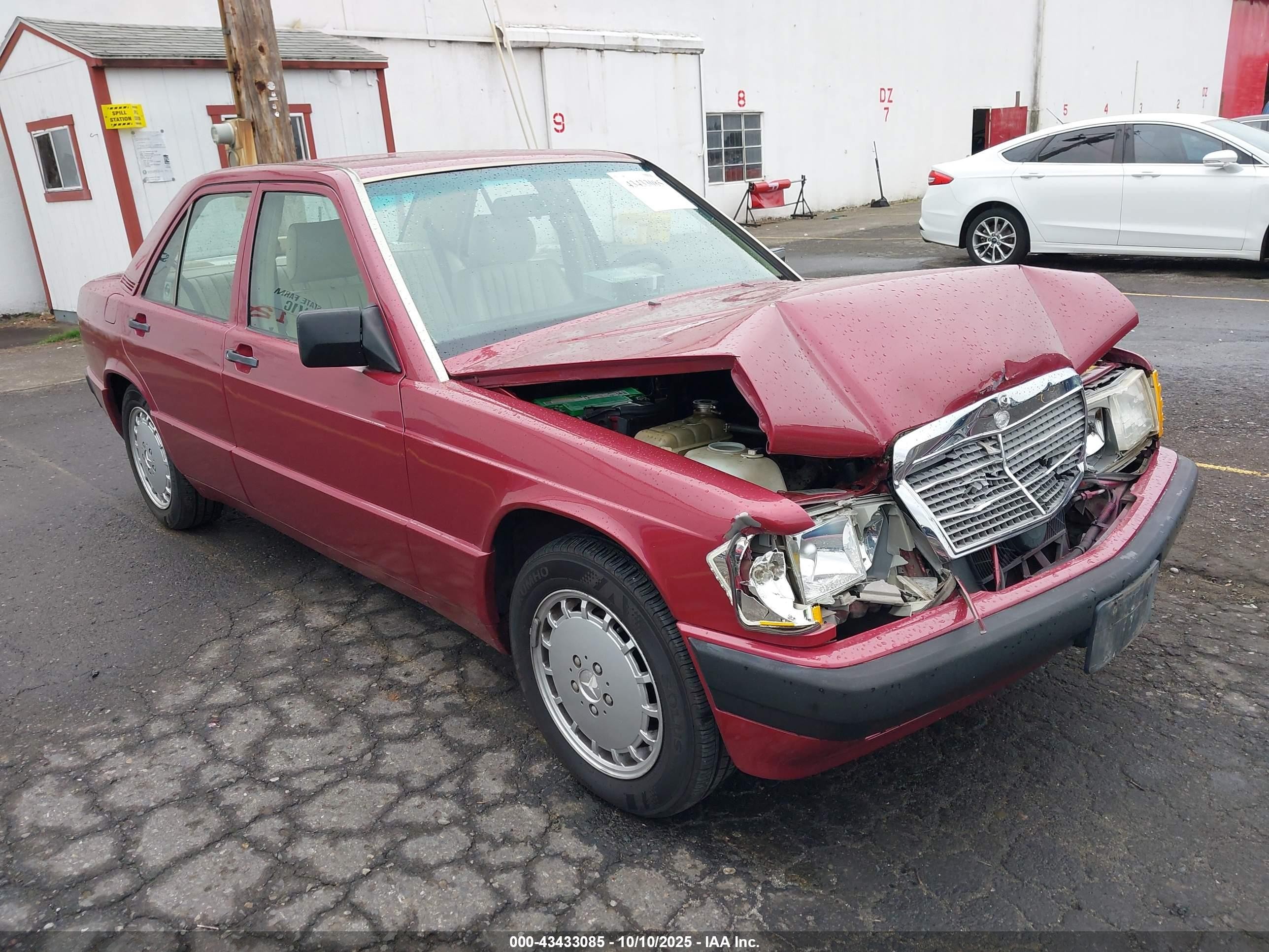 1991 Mercedes-benz 190 E 2.3 Red vin: WDBDA28D4MF803848