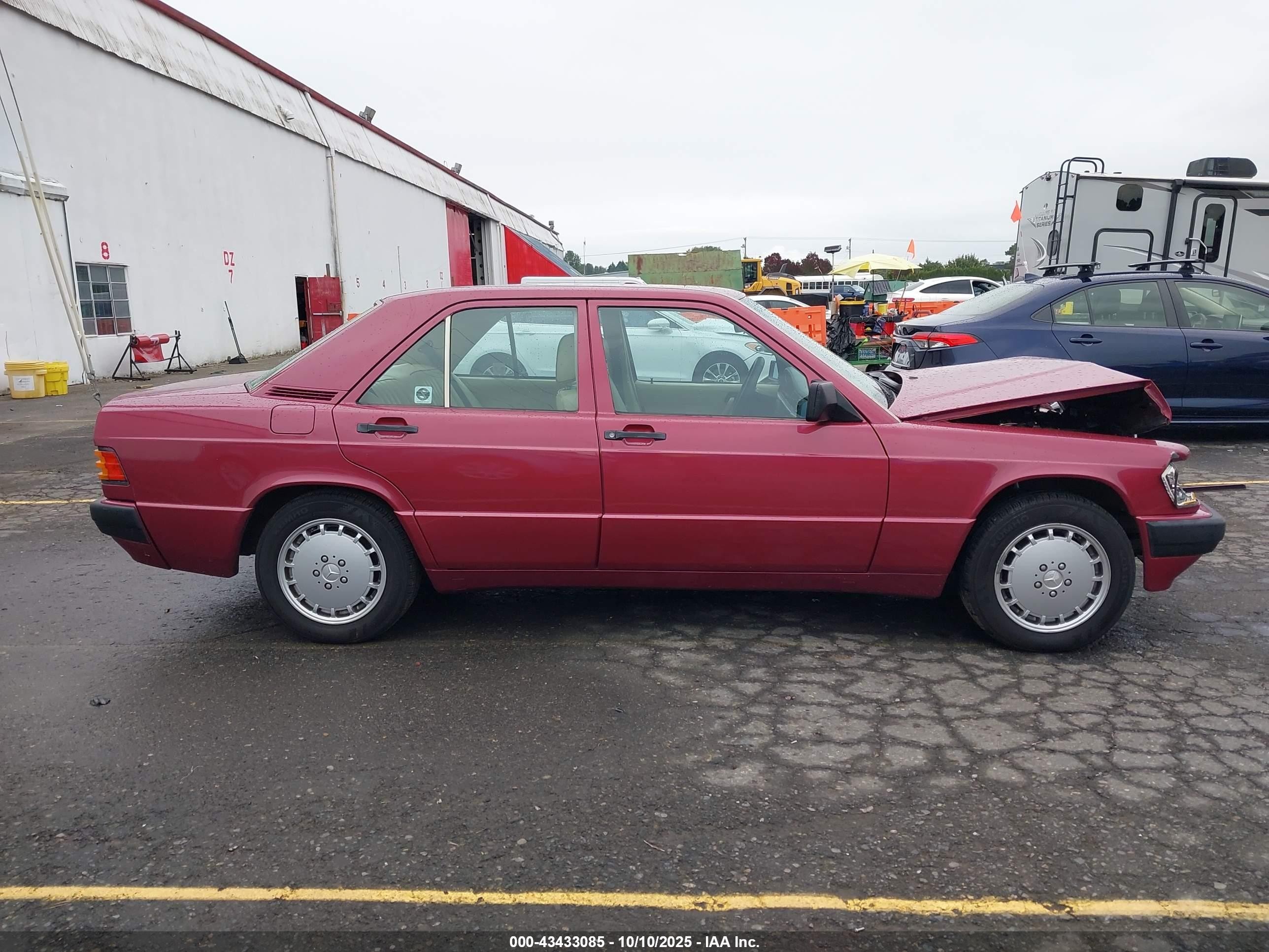 1991 Mercedes-benz 190 E 2.3 Red vin: WDBDA28D4MF803848