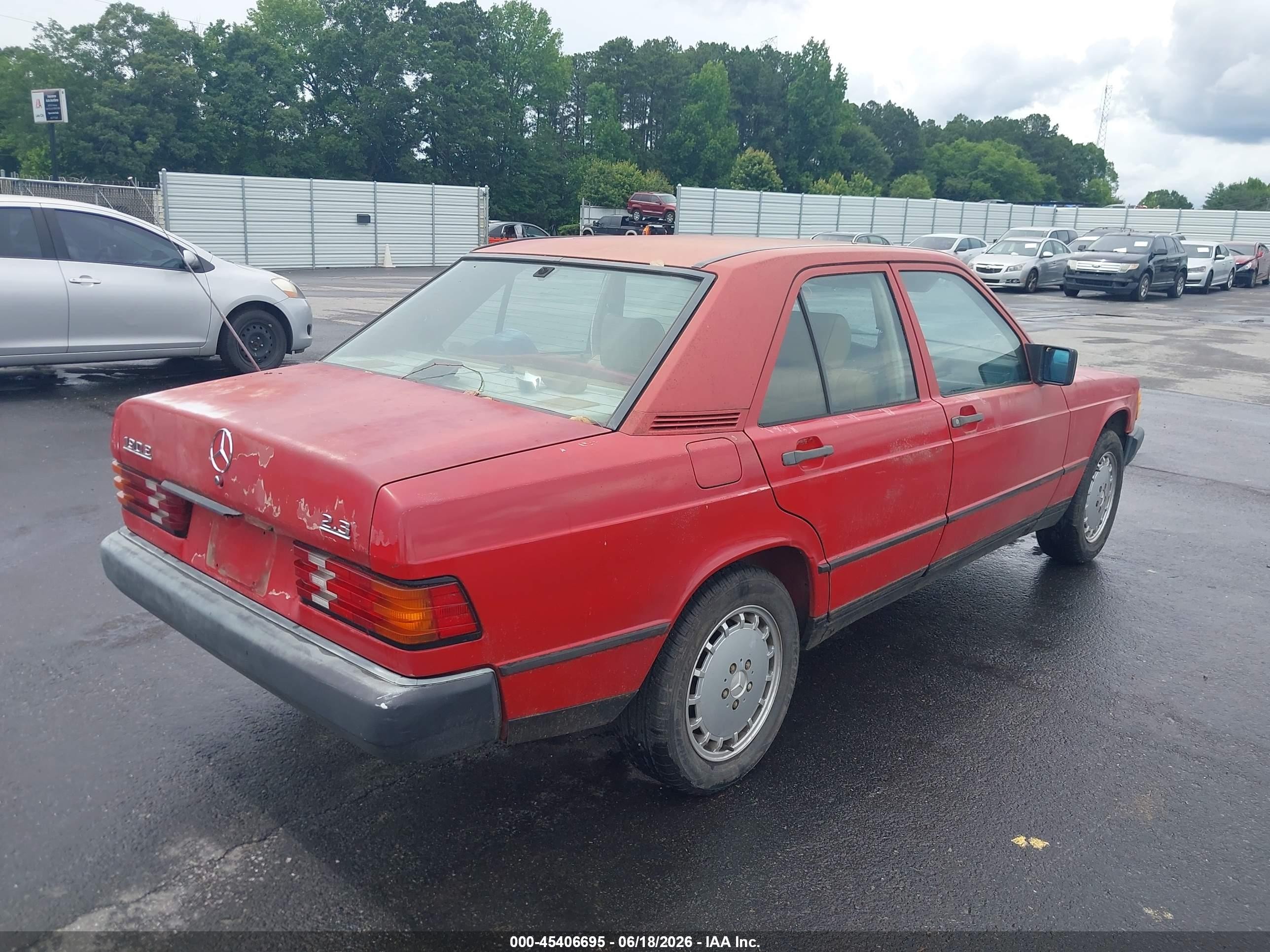 1988 Mercedes-benz 190 E 2.3 Красный vin: WDBDA28D7JF533459