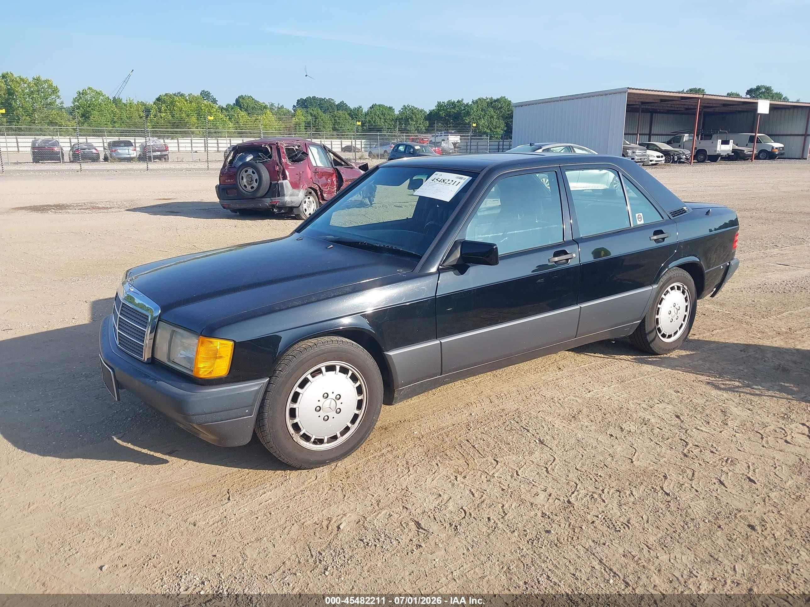 1992 Mercedes-benz 190 E 2.3 Black vin: WDBDA28D7NF901693