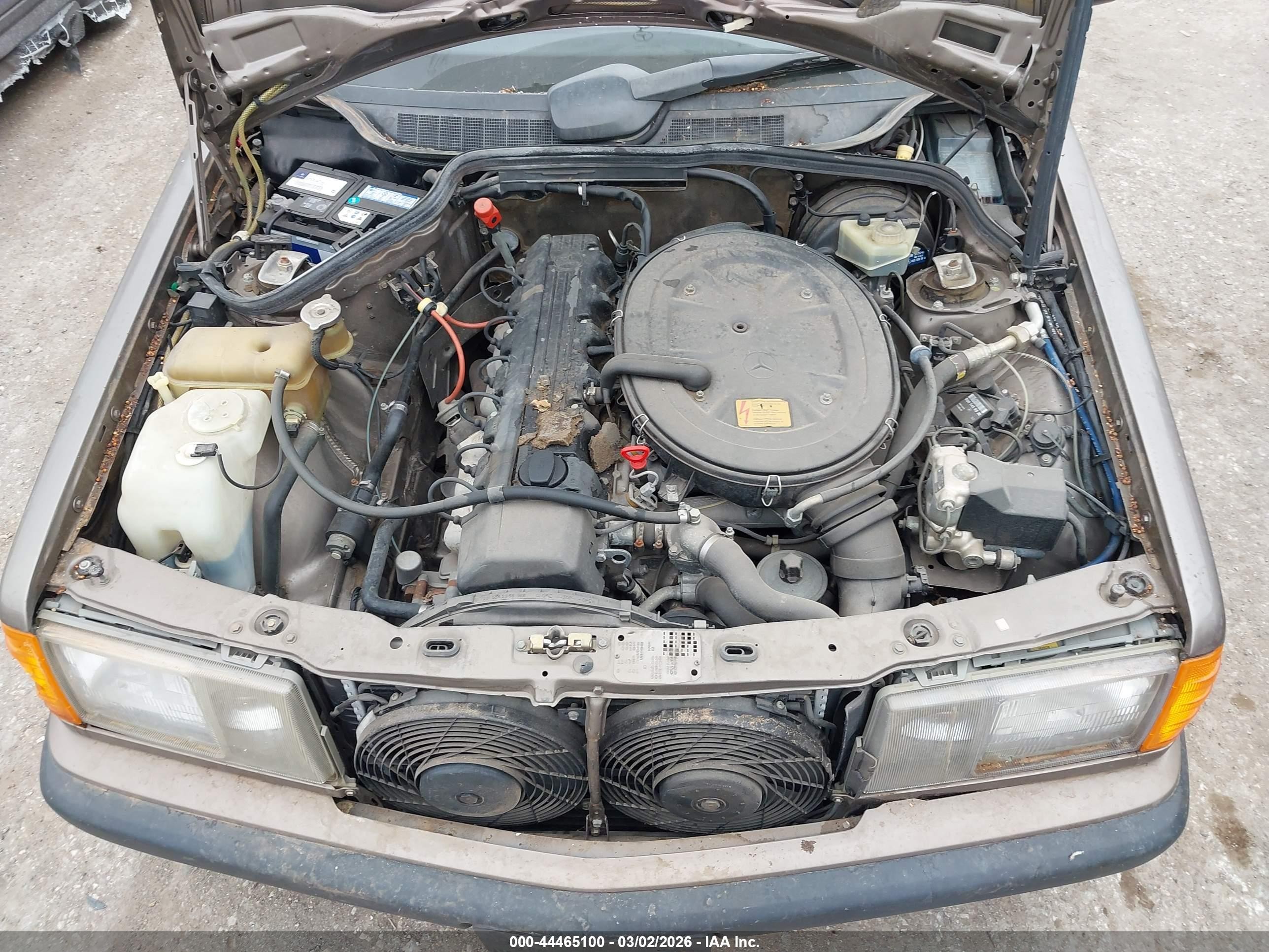 1990 Mercedes-benz 190 E 2.6 Tan vin: WDBDA29D1LF699834