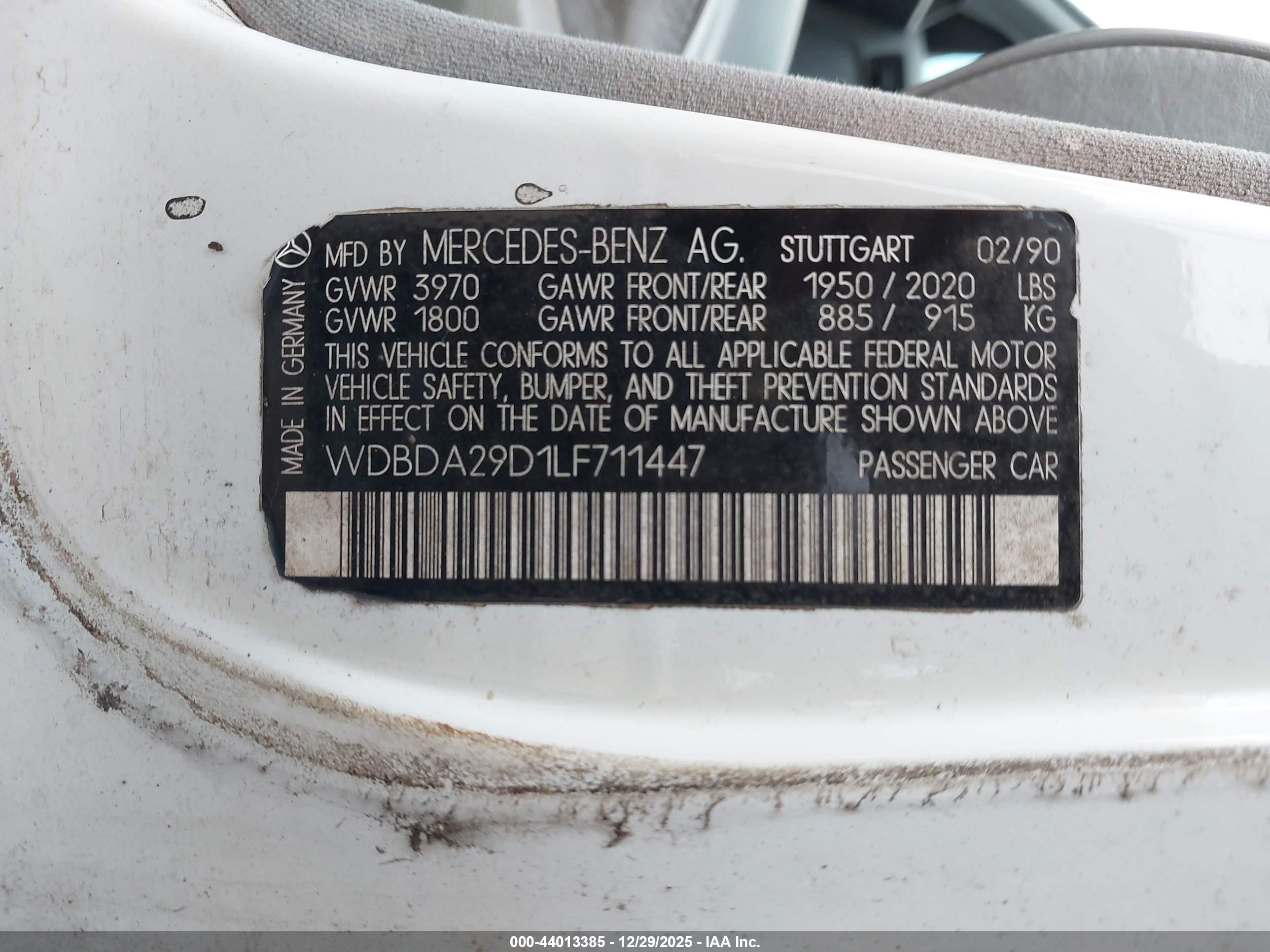 1990 Mercedes-benz 190 E 2.6 White vin: WDBDA29D1LF711447