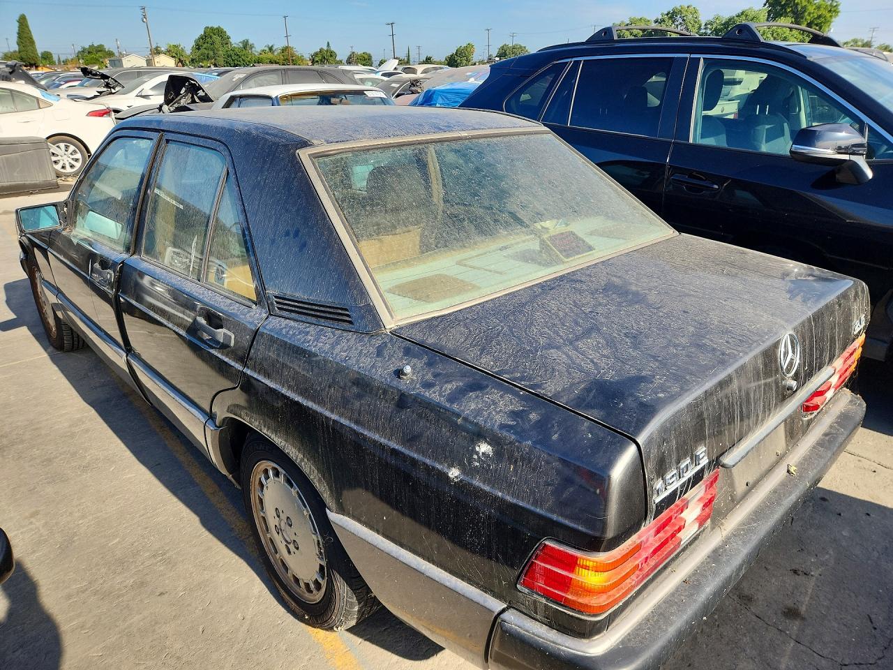 1991 Mercedes-benz 190 E 2.6 Black vin: WDBDA29D2MF793481