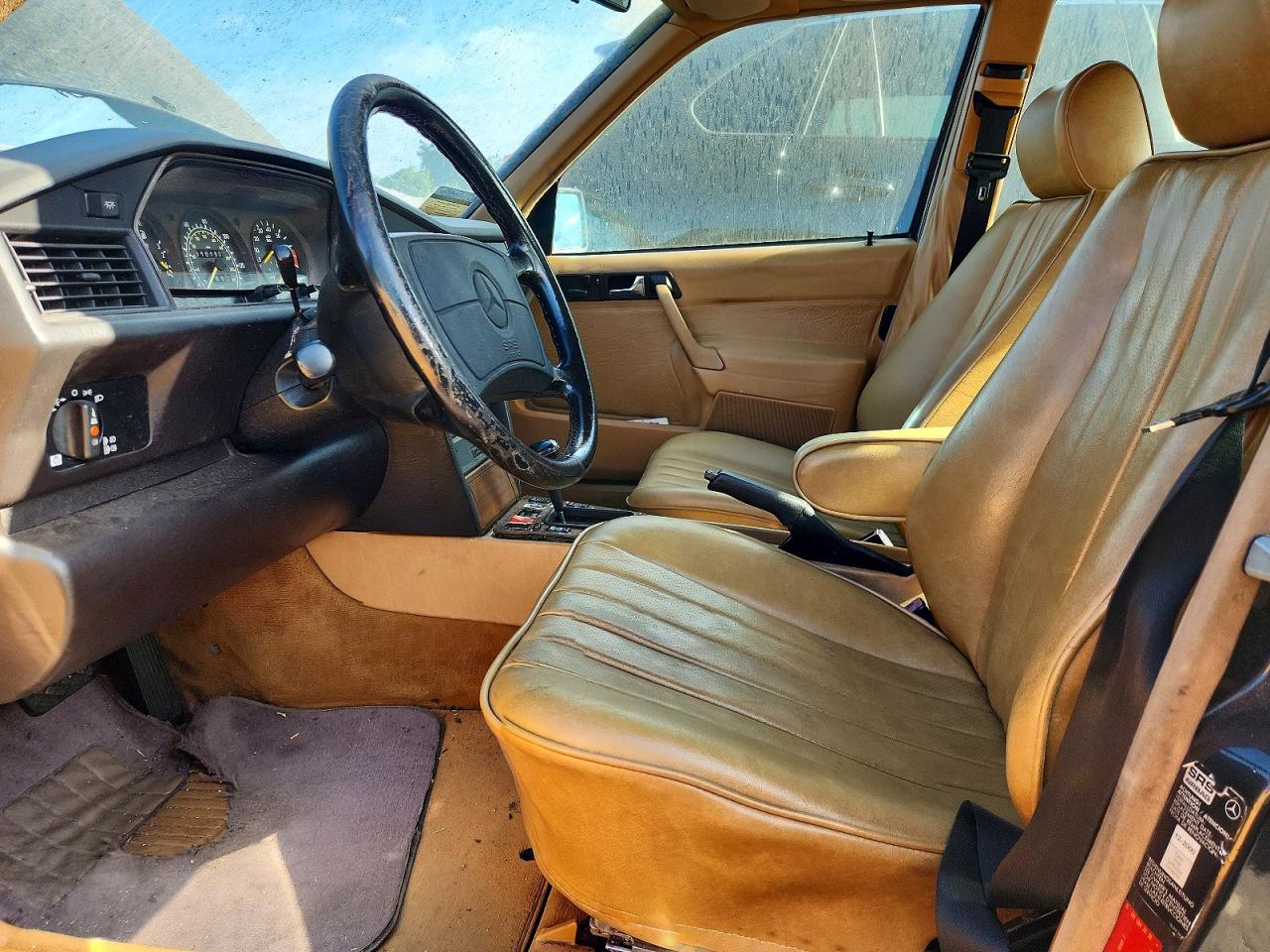 1991 Mercedes-benz 190 E 2.6 Black vin: WDBDA29D2MF793481
