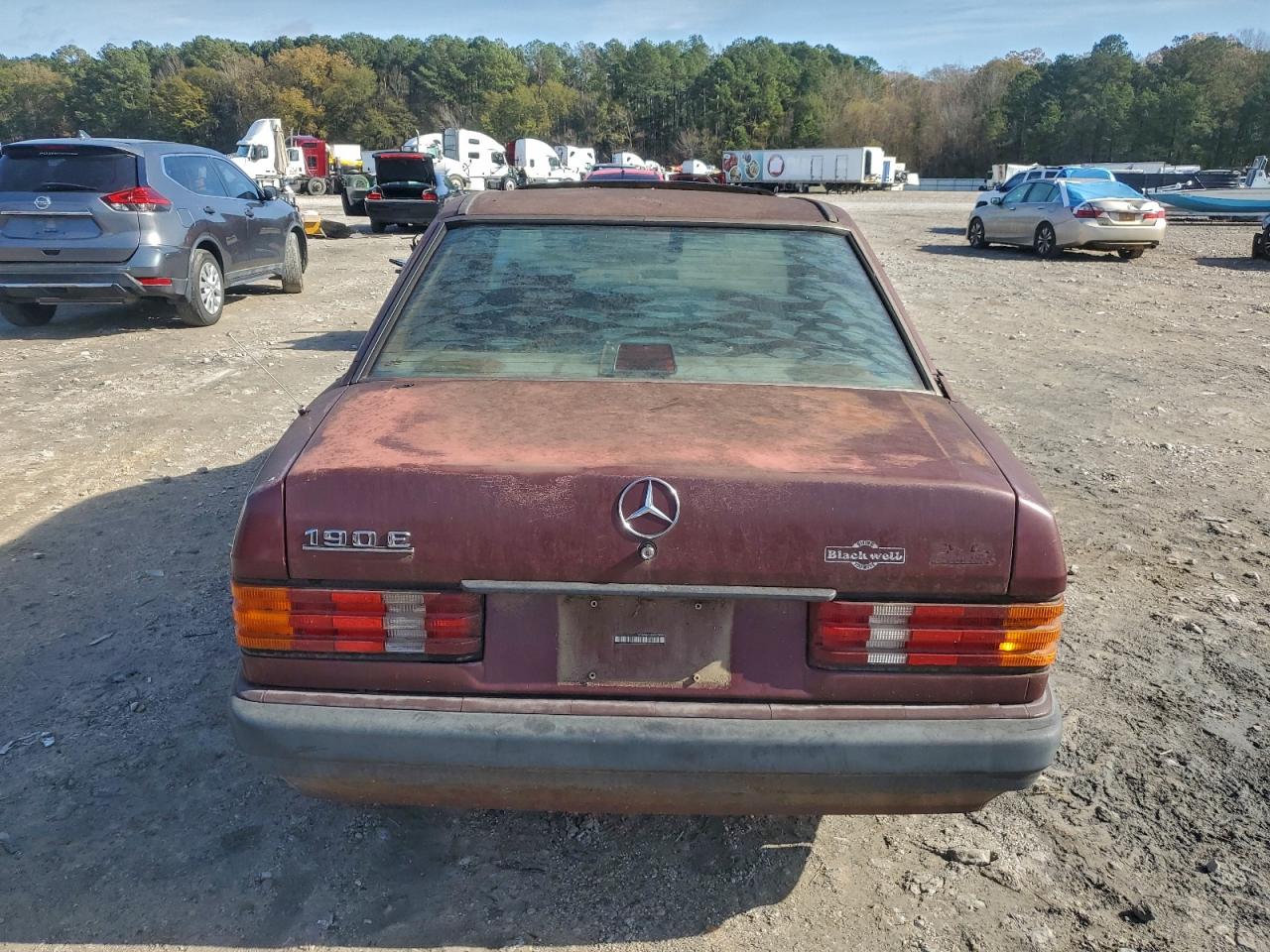 1991 Mercedes-benz 190 E 2.6 Red vin: WDBDA29D2MF819044