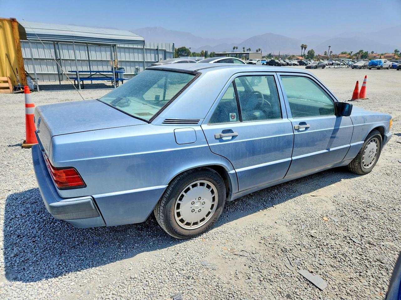 1989 Mercedes-benz 190 E 2.6 Blue vin: WDBDA29D3KF624910