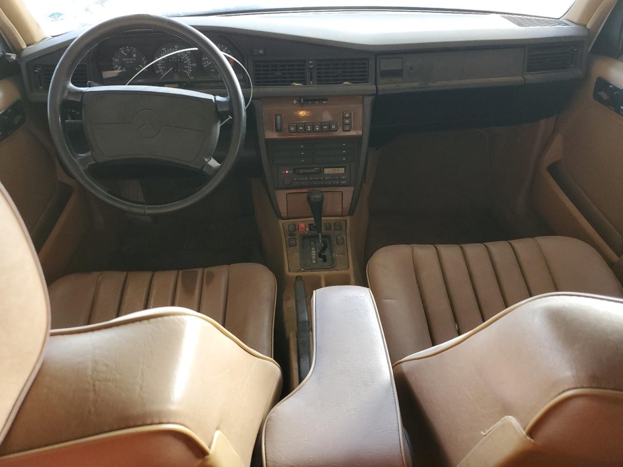 1991 Mercedes-benz 190 E 2.6 White vin: WDBDA29D4MF837951