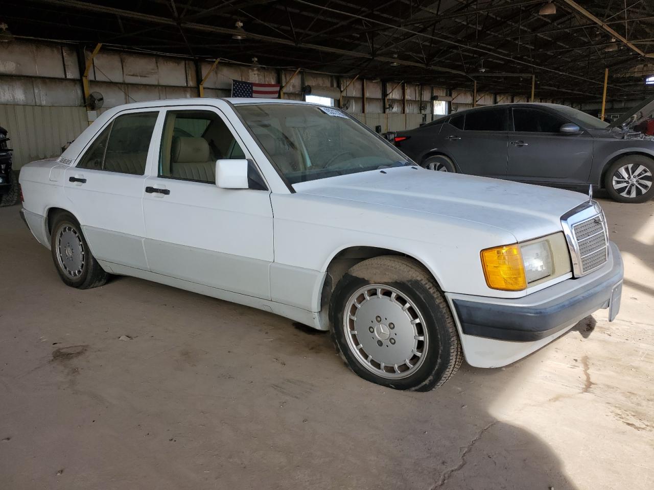 1991 Mercedes-benz 190 E 2.6 White vin: WDBDA29D4MF837951