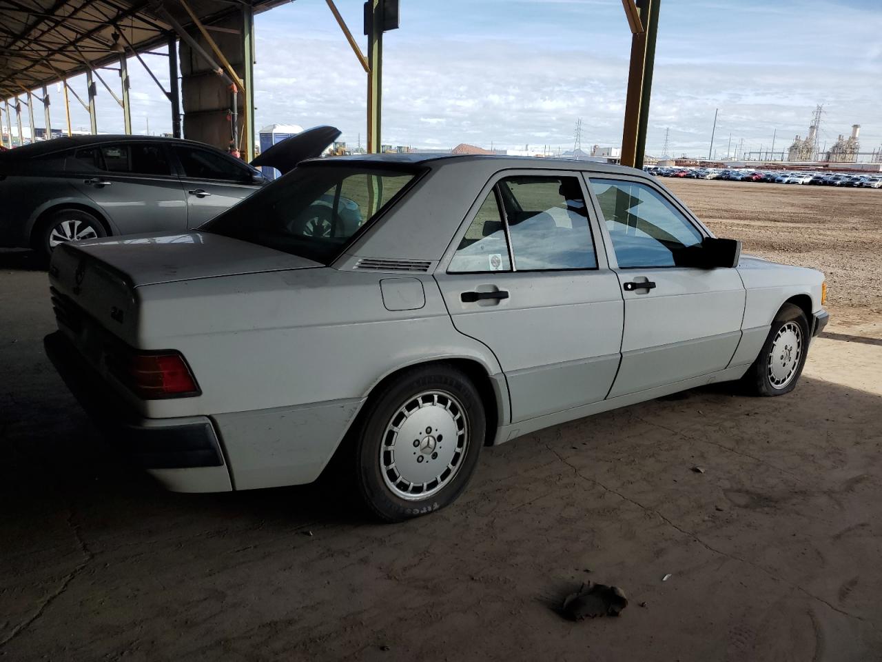 1991 Mercedes-benz 190 E 2.6 White vin: WDBDA29D4MF837951