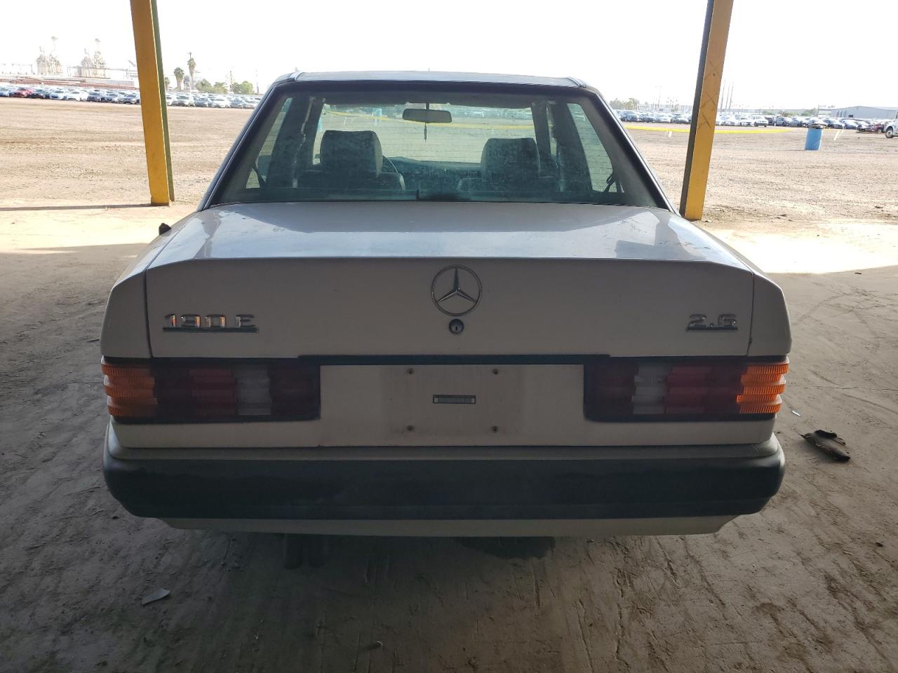 1991 Mercedes-benz 190 E 2.6 White vin: WDBDA29D4MF837951
