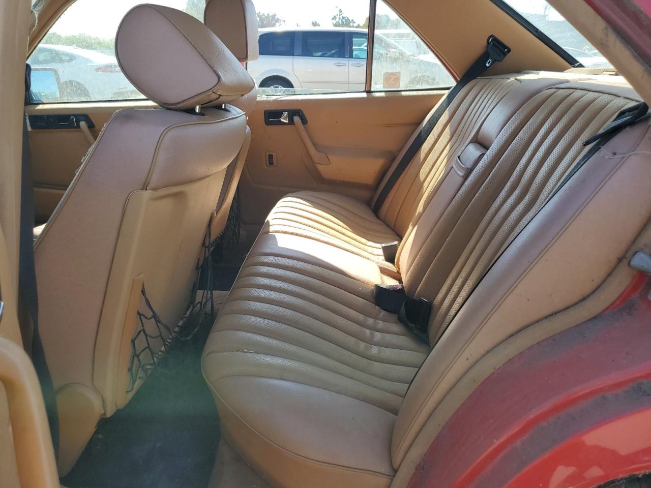 1991 Mercedes-benz 190 E 2.6 Red vin: WDBDA29D5MF798805
