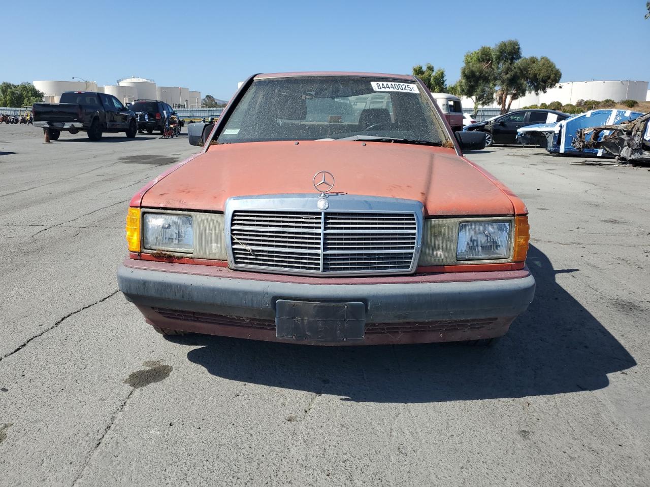 1991 Mercedes-benz 190 E 2.6 Red vin: WDBDA29D5MF798805
