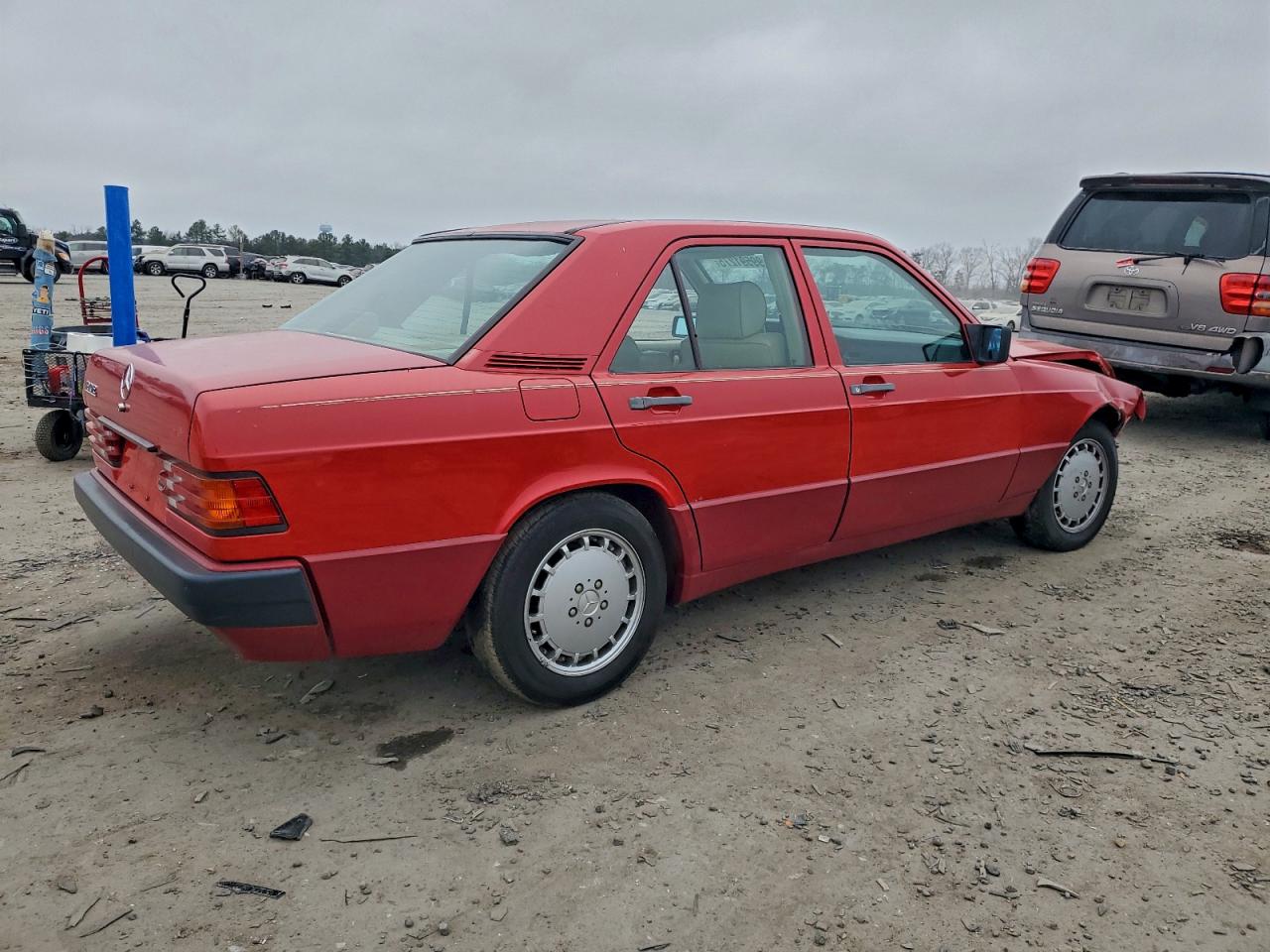 1989 Mercedes-benz 190 E 2.6 Red vin: WDBDA29D8KF647809