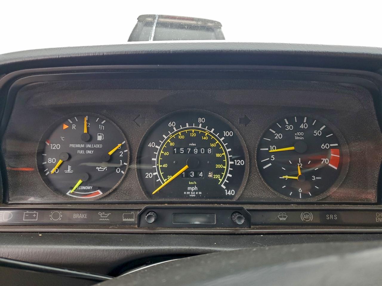 1989 Mercedes-benz 190 E 2.6 Red vin: WDBDA29D8KF647809