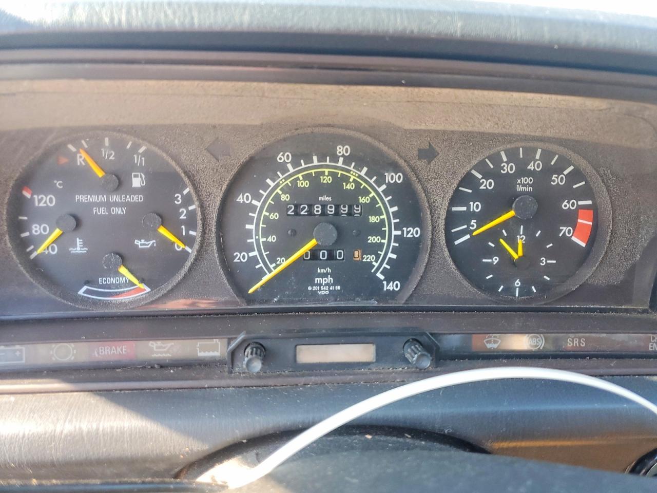 1990 Mercedes-benz 190 E 2.6 Black vin: WDBDA29D8LF727659