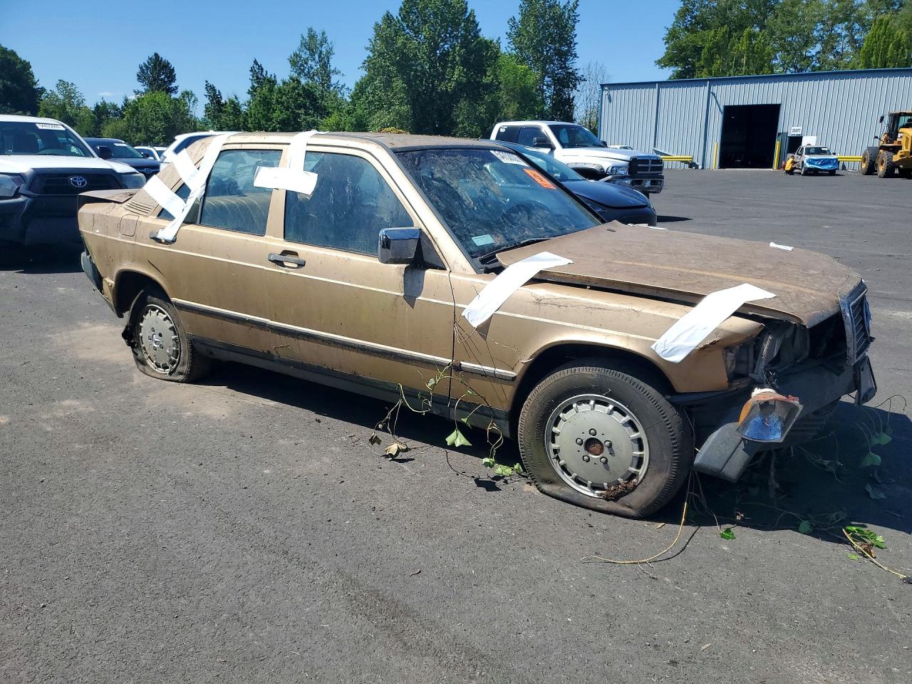 1984 Mercedes-benz 190 D 2.2 Gold vin: WDBDB22A1EA052914