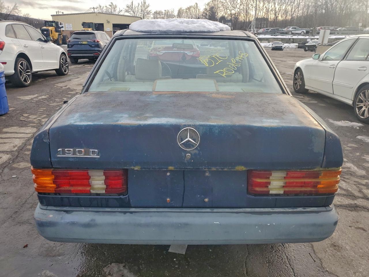 1984 Mercedes-benz 190 D 2.2 Blue vin: WDBDB22A2EA052596