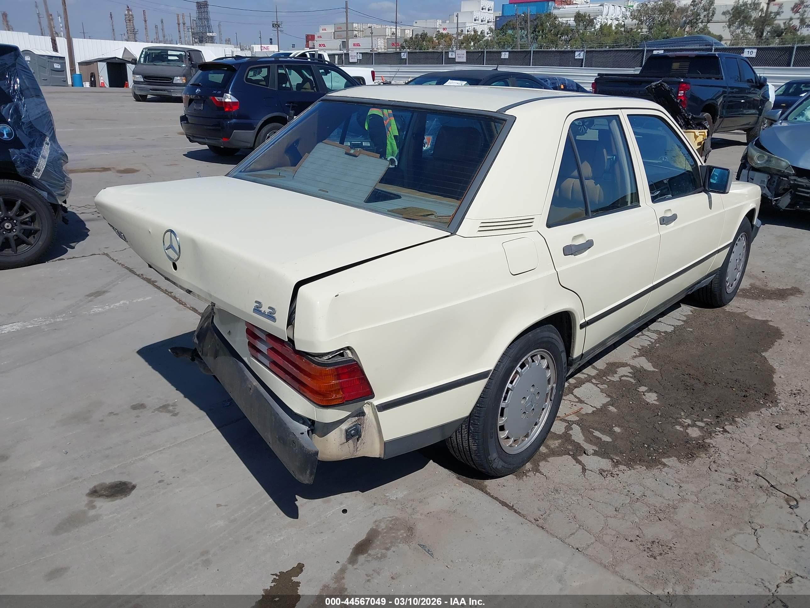 1984 Mercedes-benz 190 D 2.2 Cream vin: WDBDB22A9EA108016