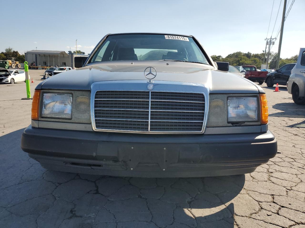 1989 Mercedes-benz 260 E Серый vin: WDBEA26D2KB000709