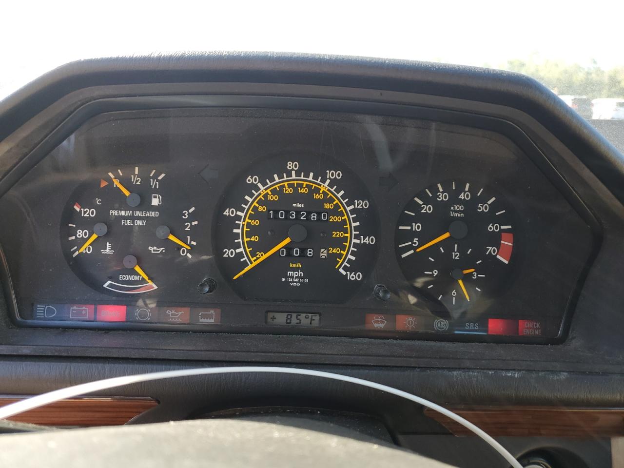 1990 Mercedes-benz 300 E 2.6 Beige vin: WDBEA26D2LB221888
