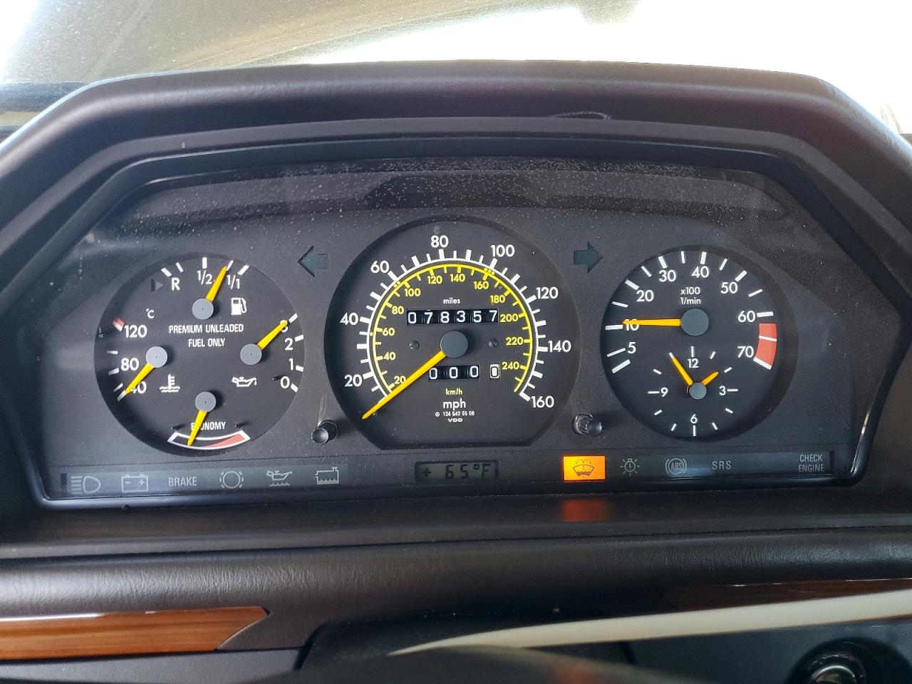 1990 Mercedes Benz 300 E 2.6 Brown vin: WDBEA26D5LB281082