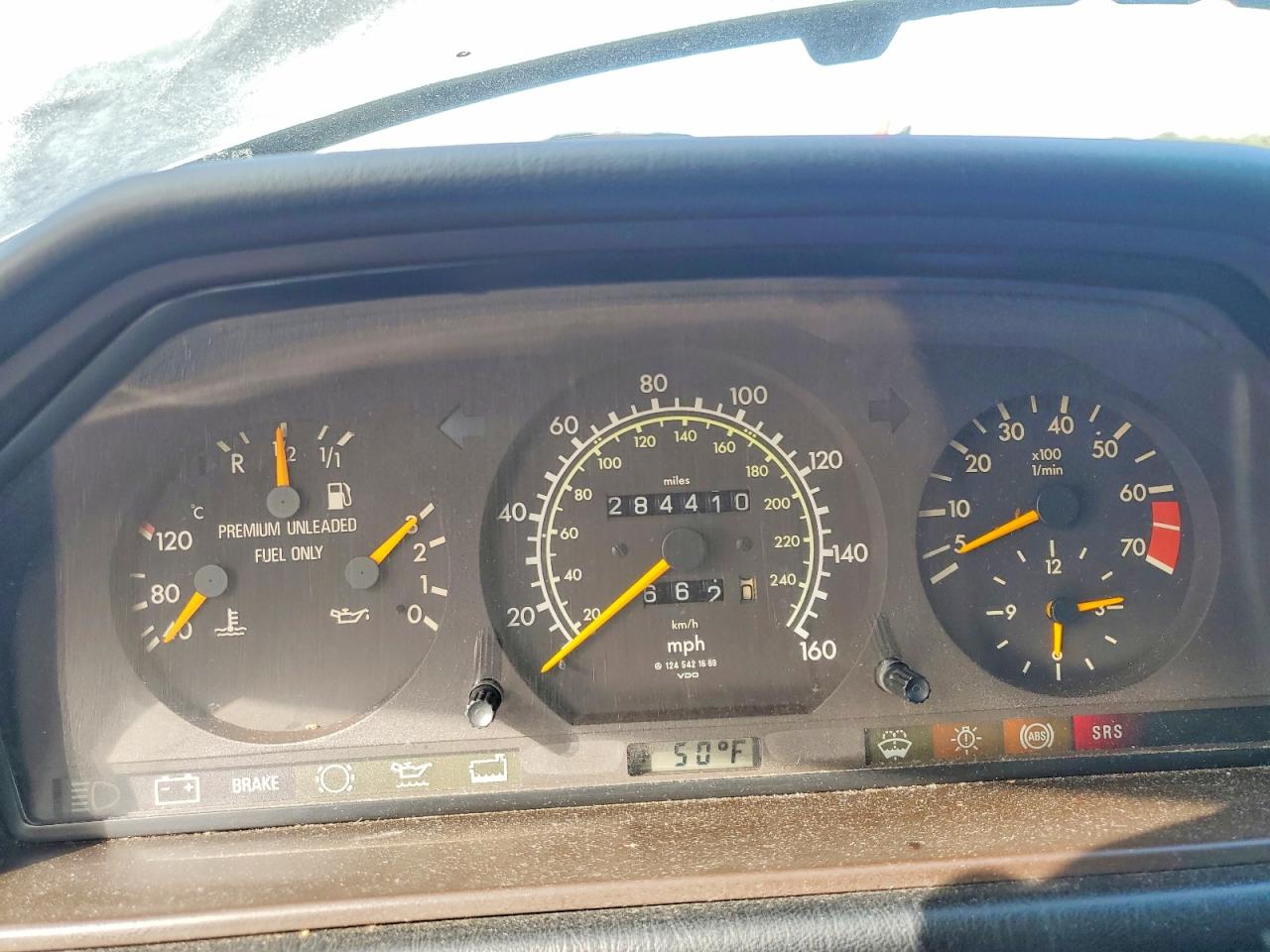 1992 Mercedes-benz 300 E 2.6 Черный vin: WDBEA26D7NB622159