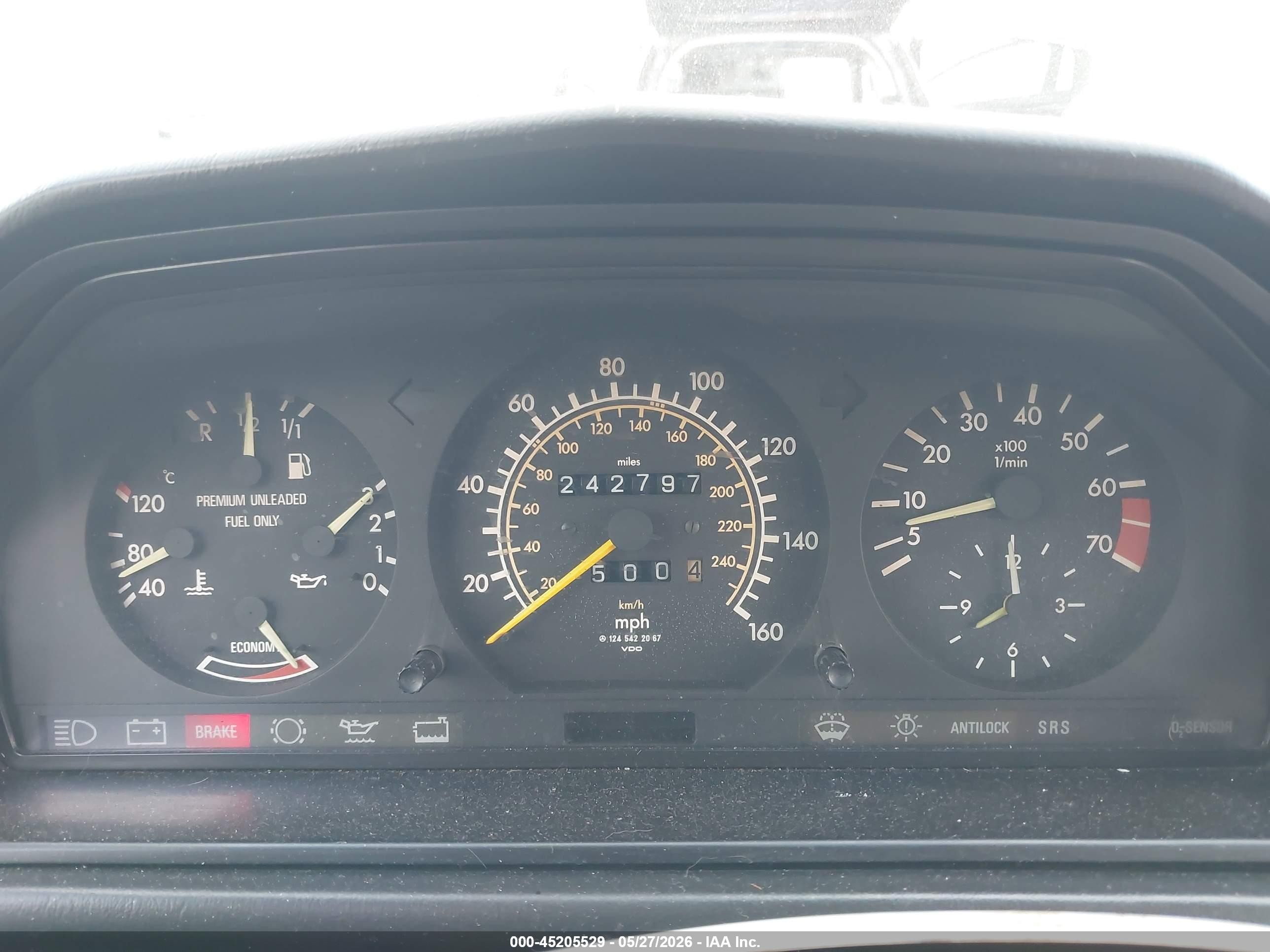 1987 Mercedes-benz 260 E Зеленый vin: WDBEA26D8HA542766