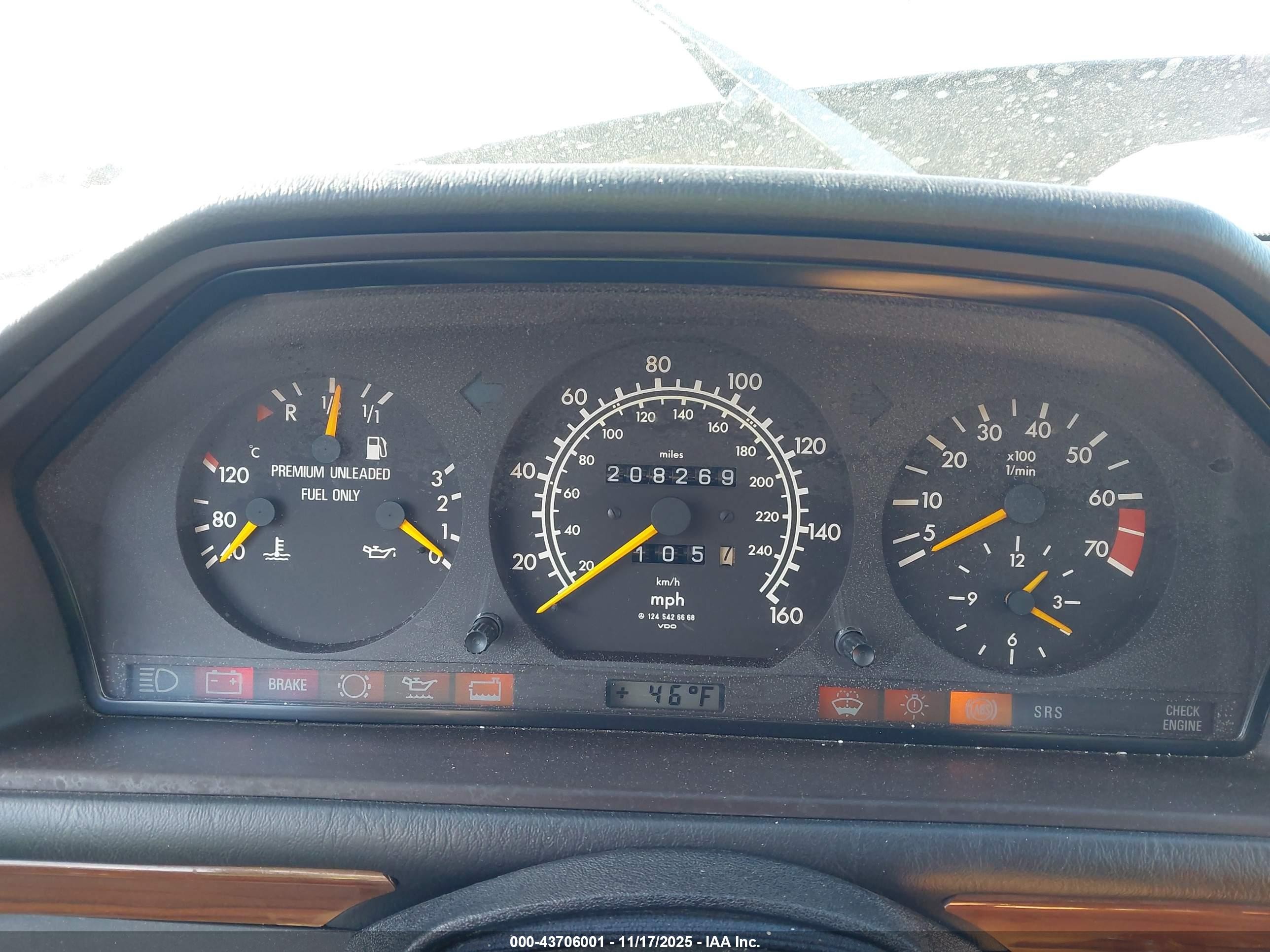 1991 Mercedes-benz 300 E Черный vin: WDBEA30D2MB400741