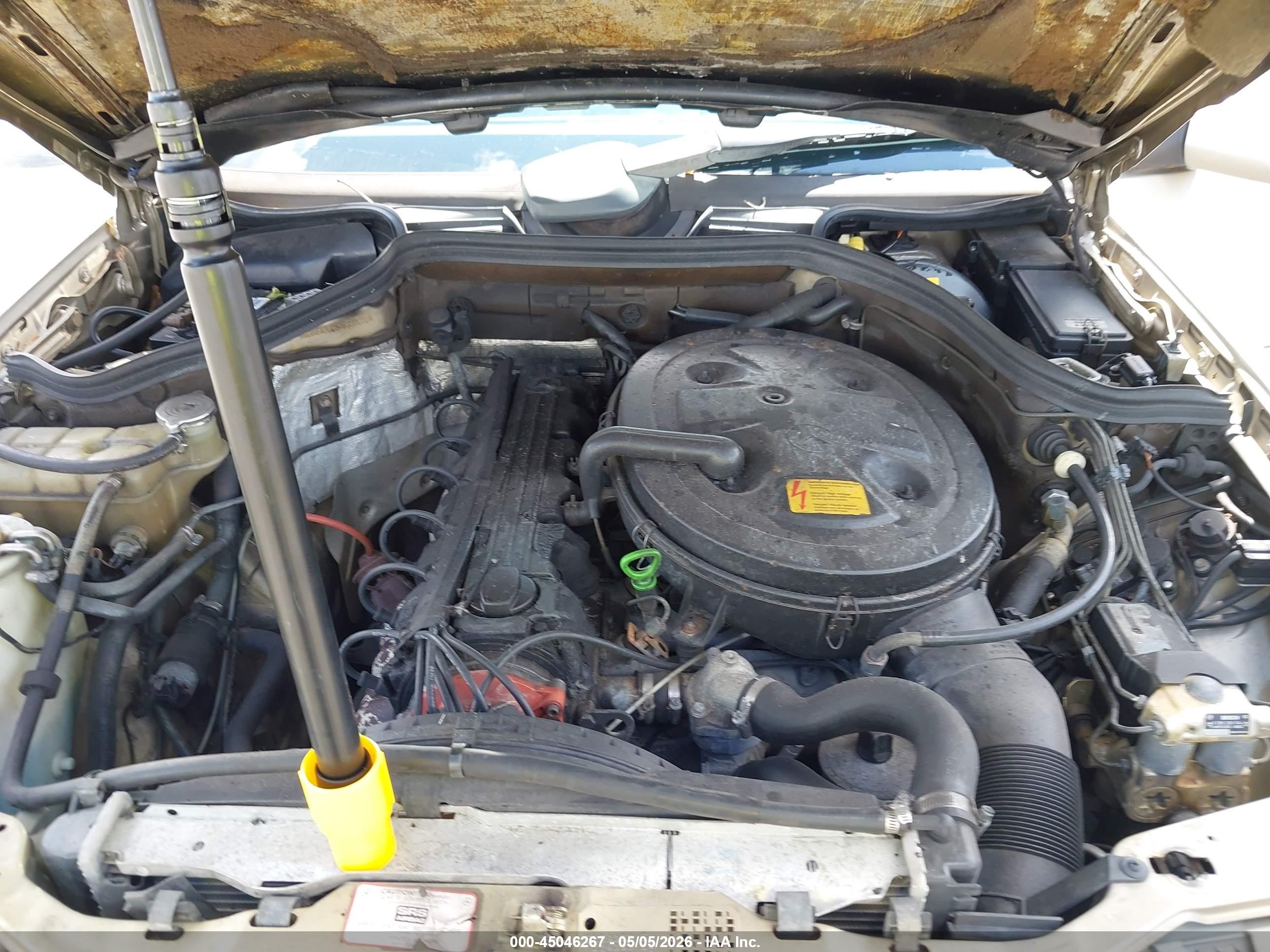 1991 Mercedes-benz 300 E Tan vin: WDBEA30D5MB337070