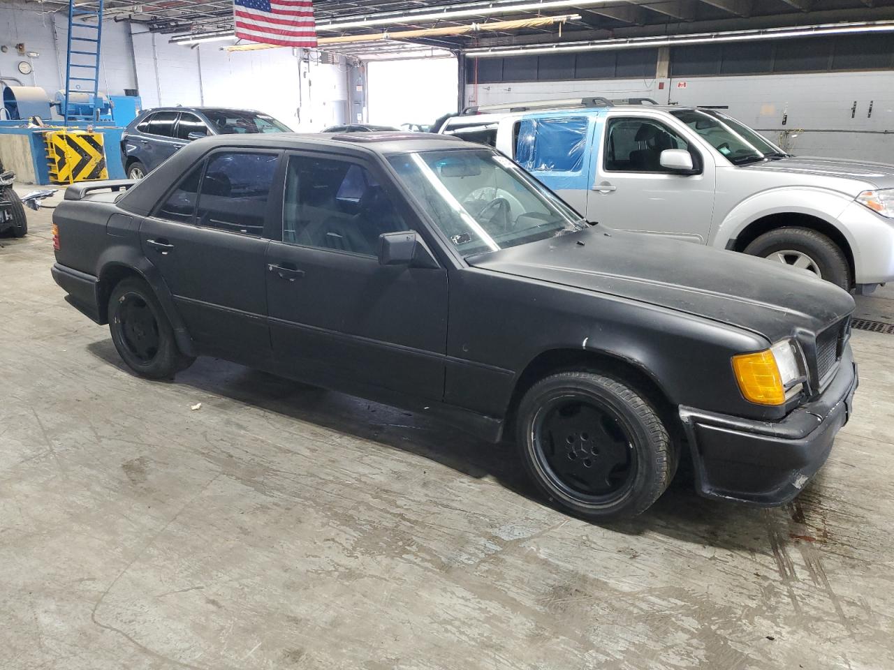 1986 Mercedes-benz 300 E Black vin: WDBEA30D7GA275777