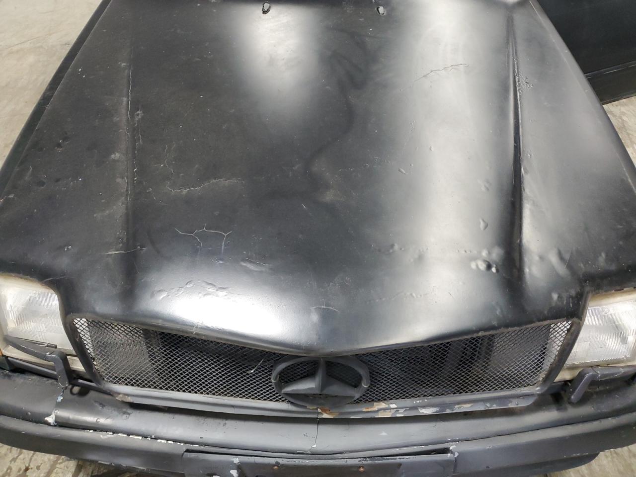 1986 Mercedes-benz 300 E Black vin: WDBEA30D7GA275777