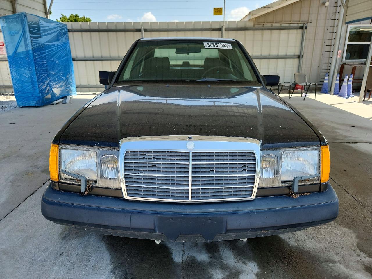 1987 Mercedes-benz 300 E Black vin: WDBEA30DXHA402295