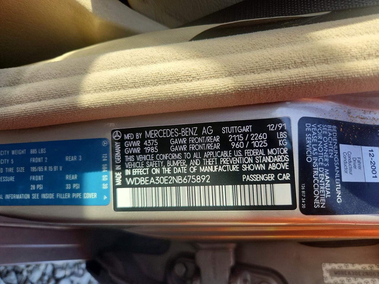 1992 Mercedes Benz 300 Tan vin: WDBEA30E2NB675892