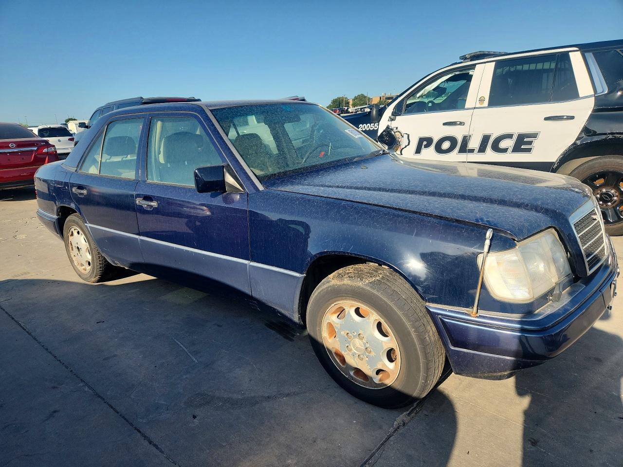 1994 Mercedes-benz E 320 Blue vin: WDBEA32E1RC133440
