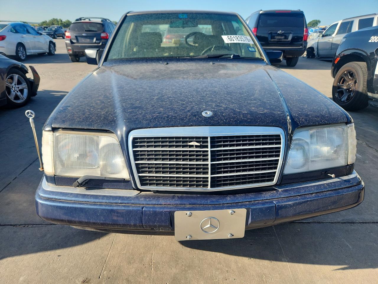 1994 Mercedes-benz E 320 Blue vin: WDBEA32E1RC133440