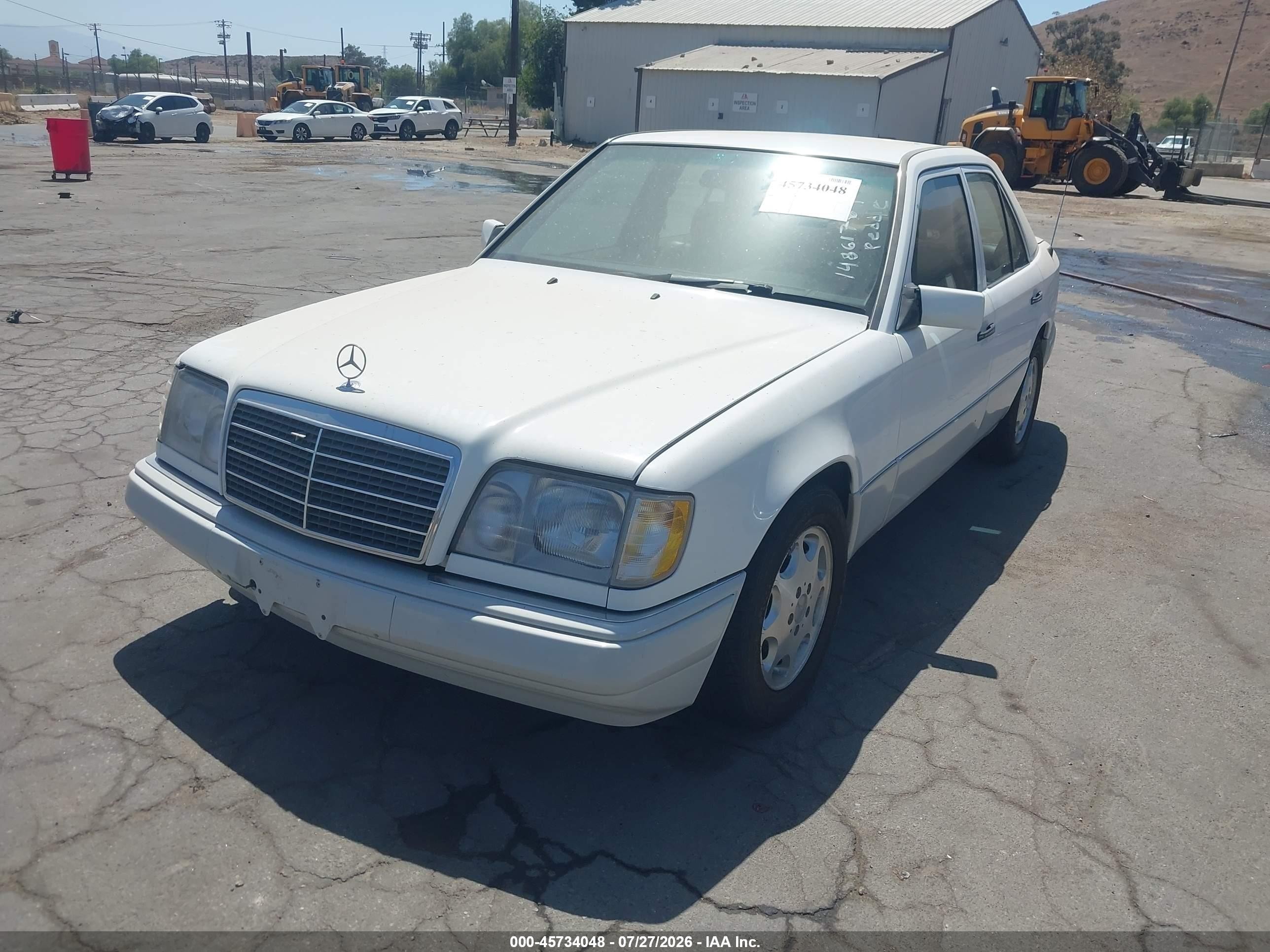 1995 Mercedes-benz E 320 Base/320 Special White vin: WDBEA32E1SC187259