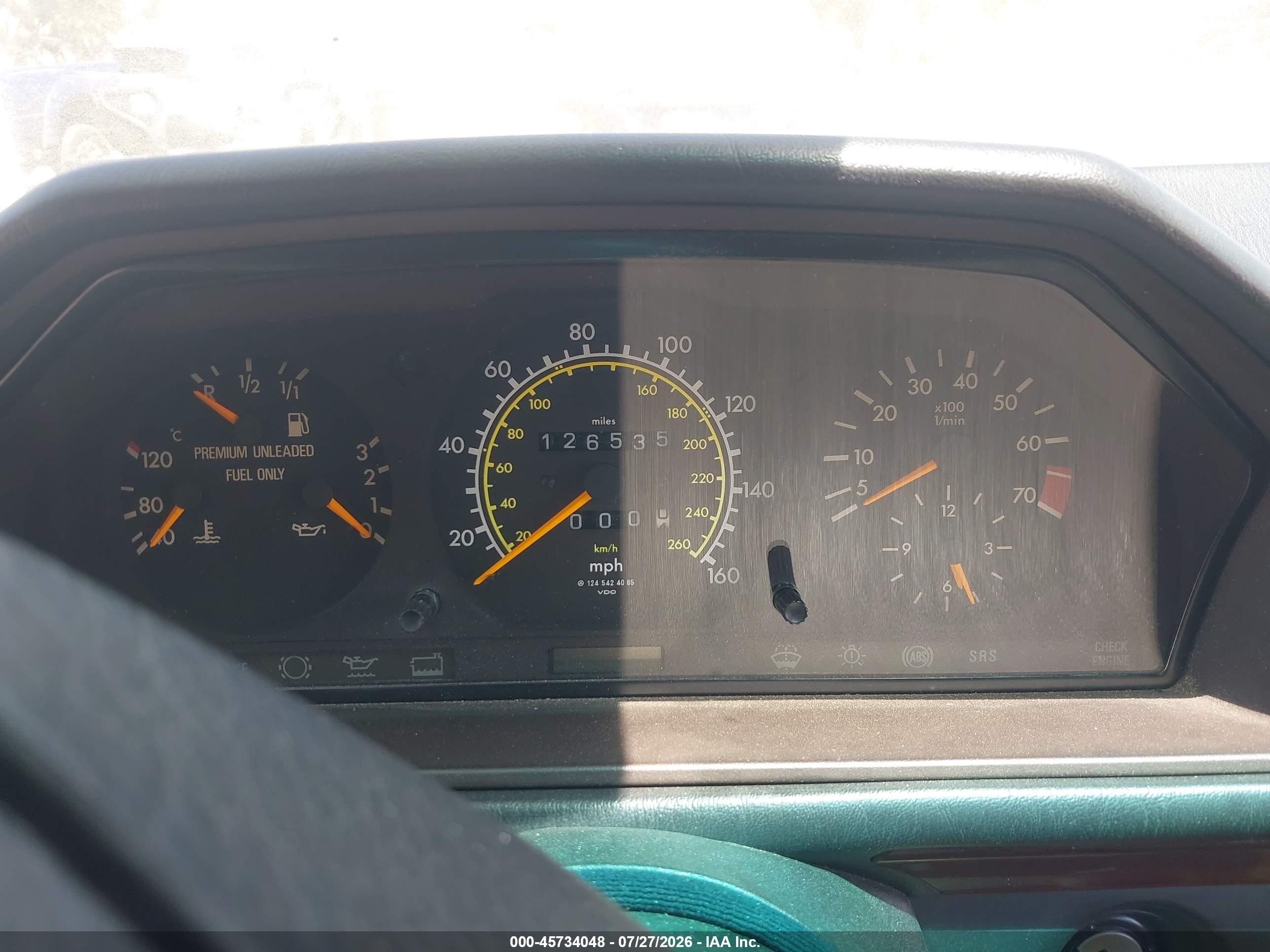 1995 Mercedes-benz E 320 Base/320 Special White vin: WDBEA32E1SC187259