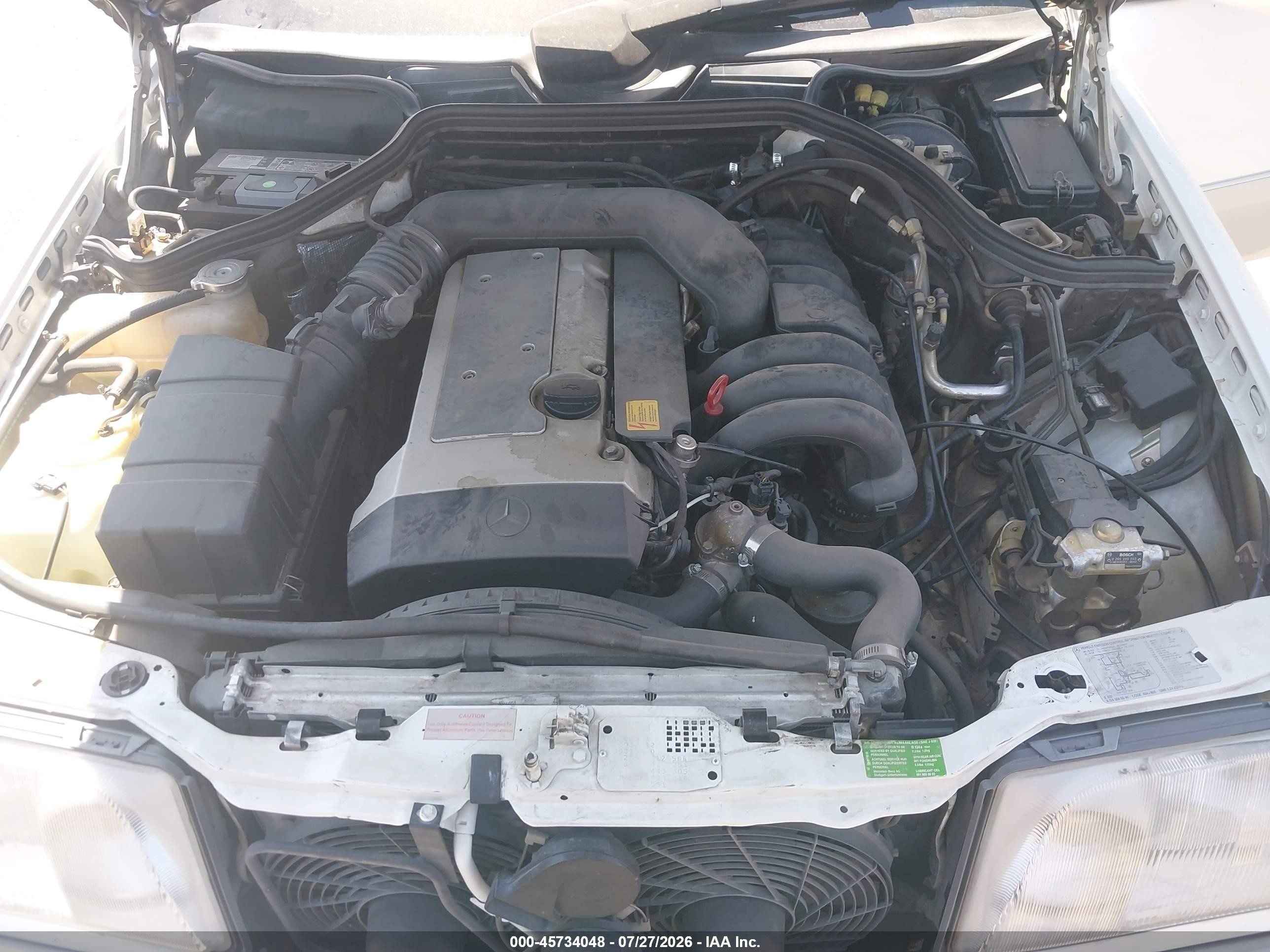 1995 Mercedes-benz E 320 Base/320 Special White vin: WDBEA32E1SC187259